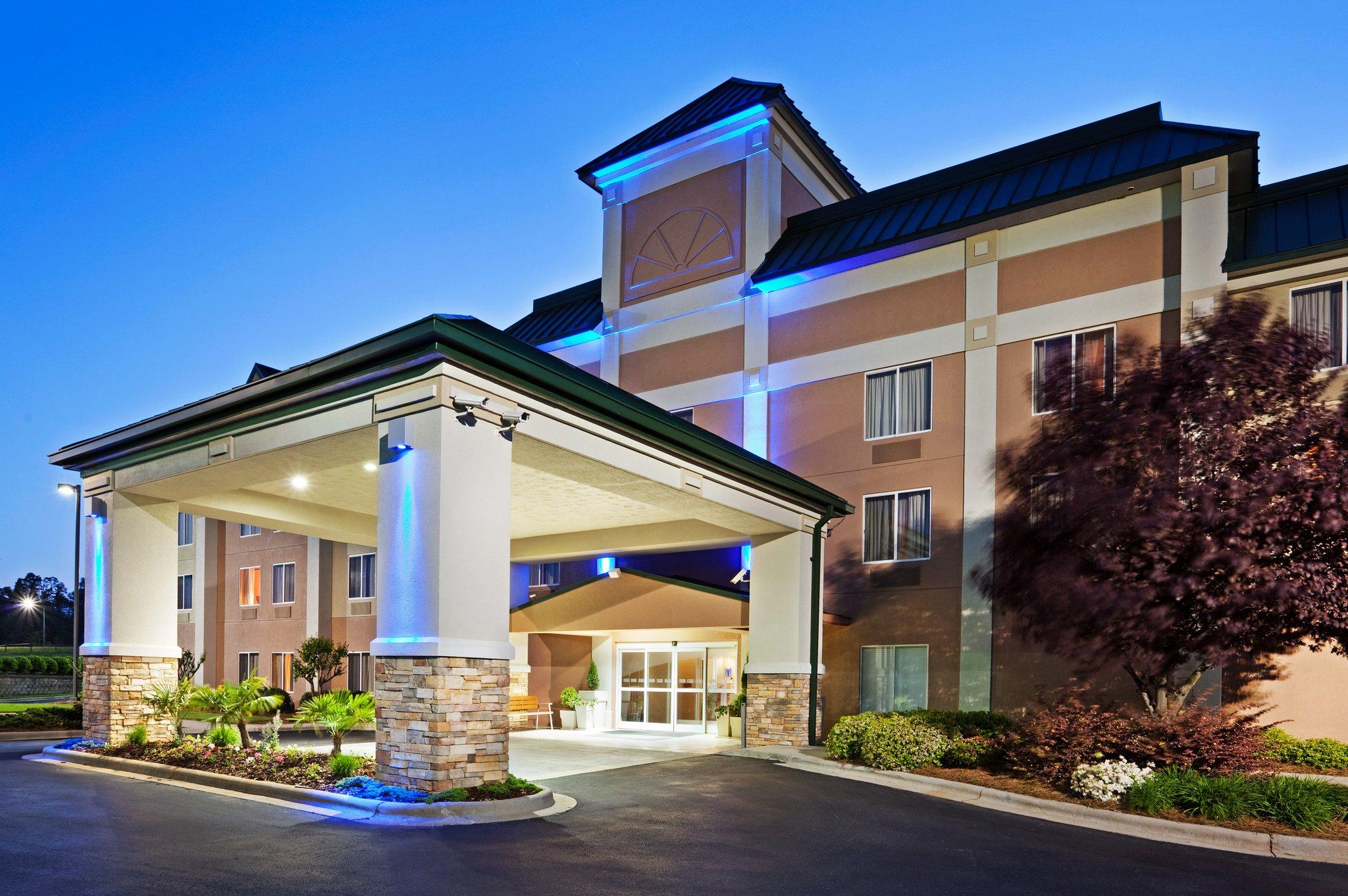 Holiday Inn Express & Suites Kings Mountain - Shelby Area