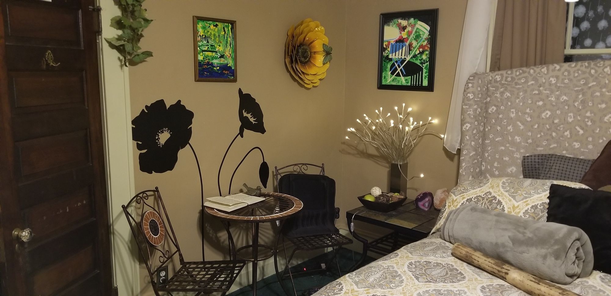 The Inn of the Patriots