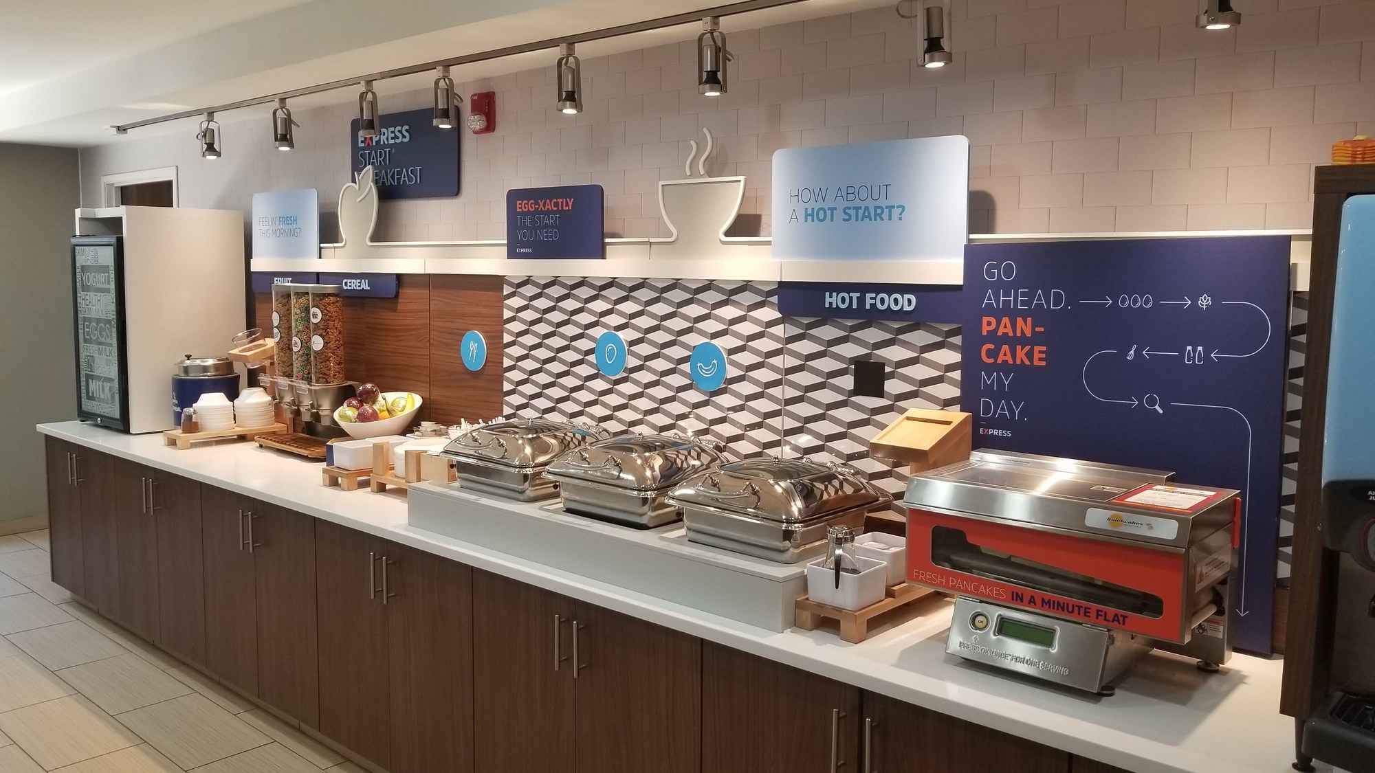 Holiday Inn Express & Suites Kinston