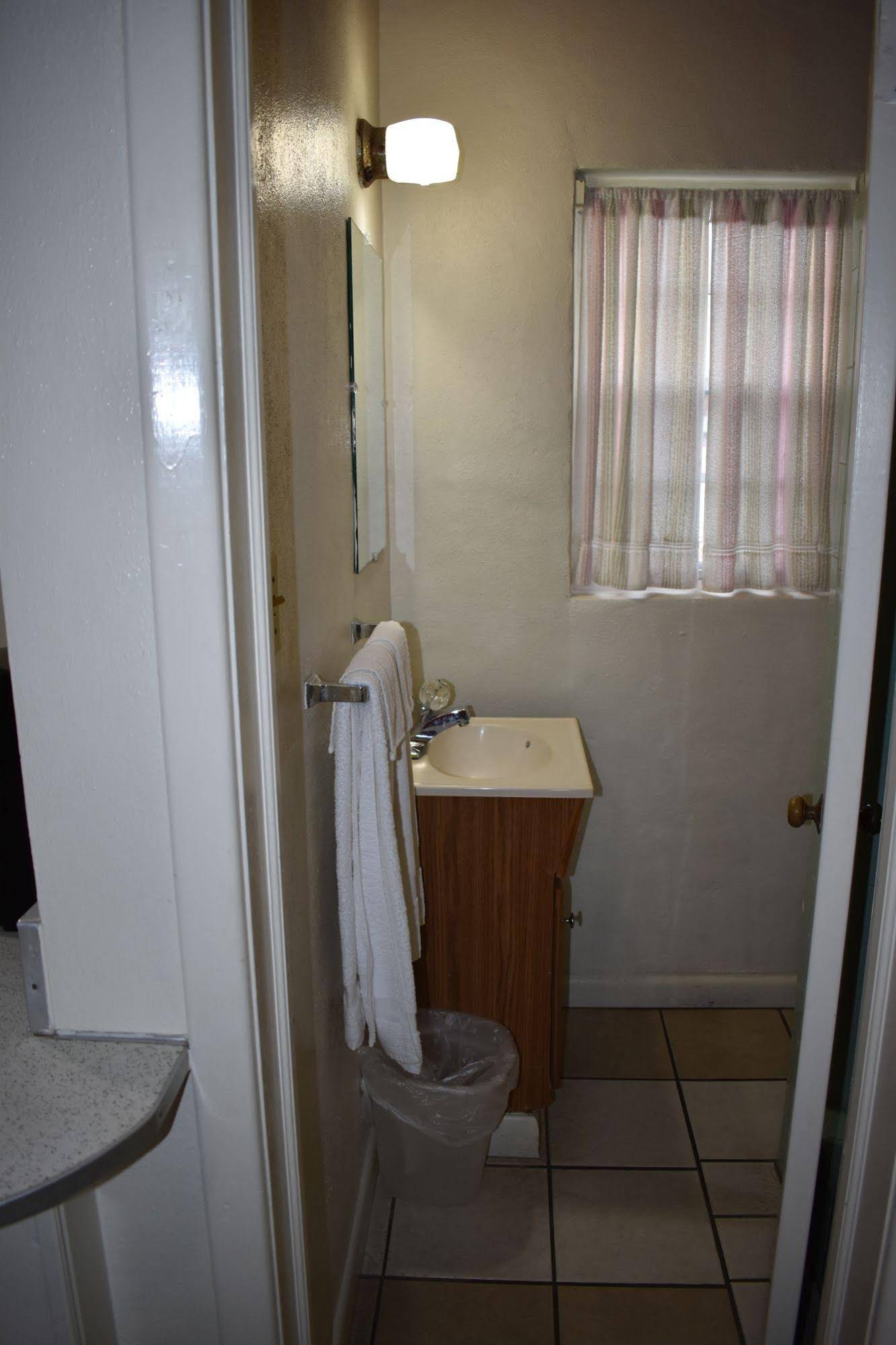 Moran Motel