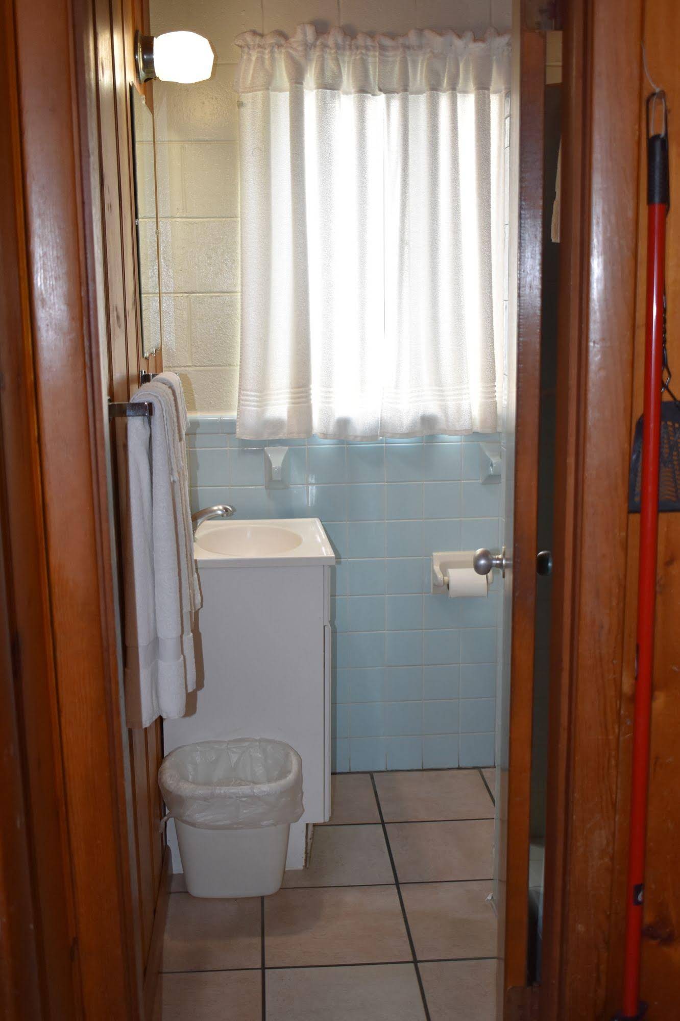 Moran Motel