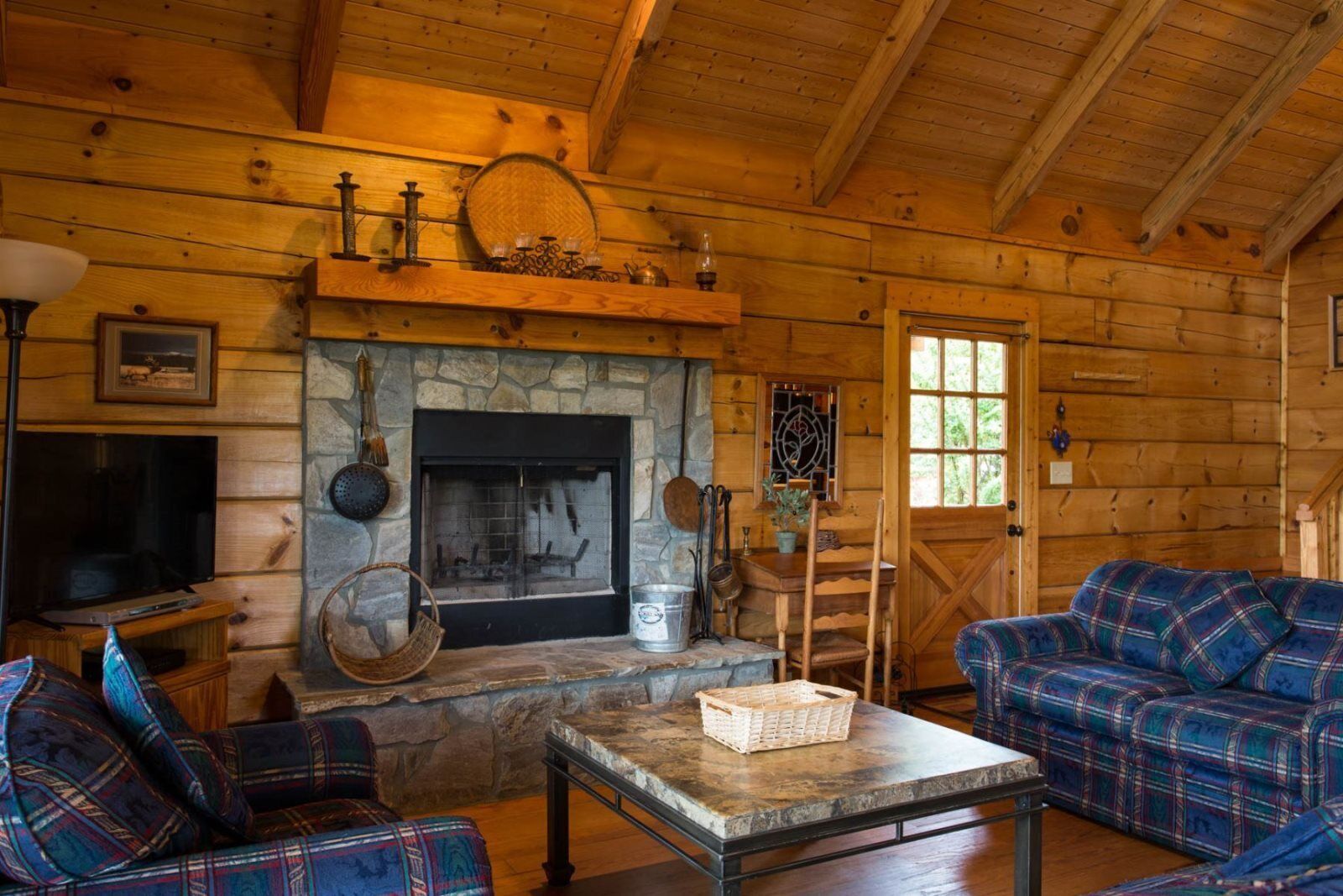 Juve Cabin