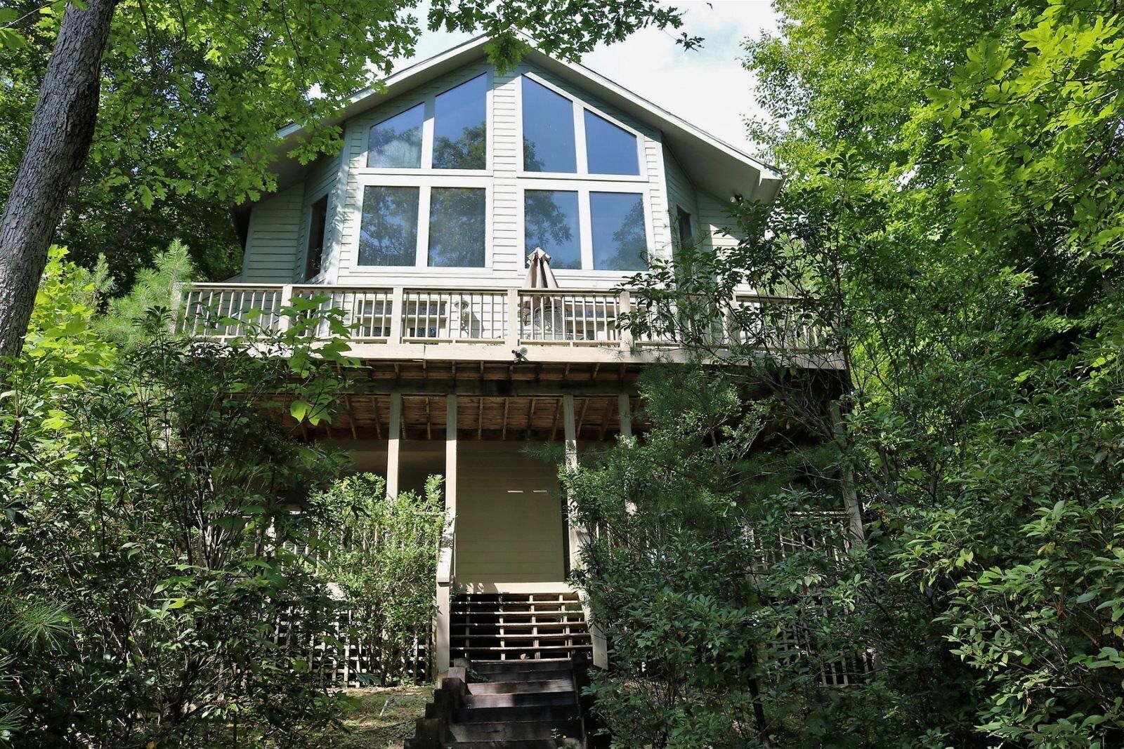 Mountain Laurel Lodge