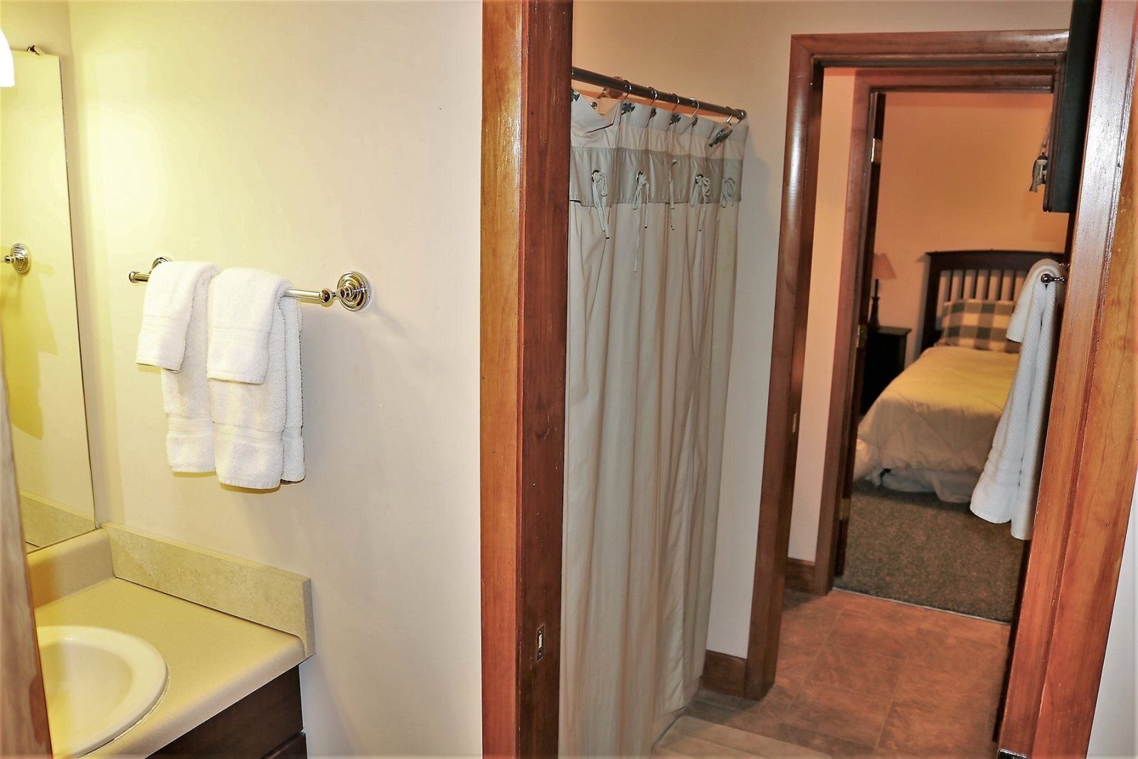 Mountain Laurel Lodge