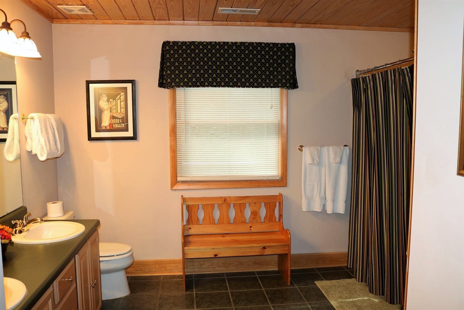 Mountain Laurel Lodge