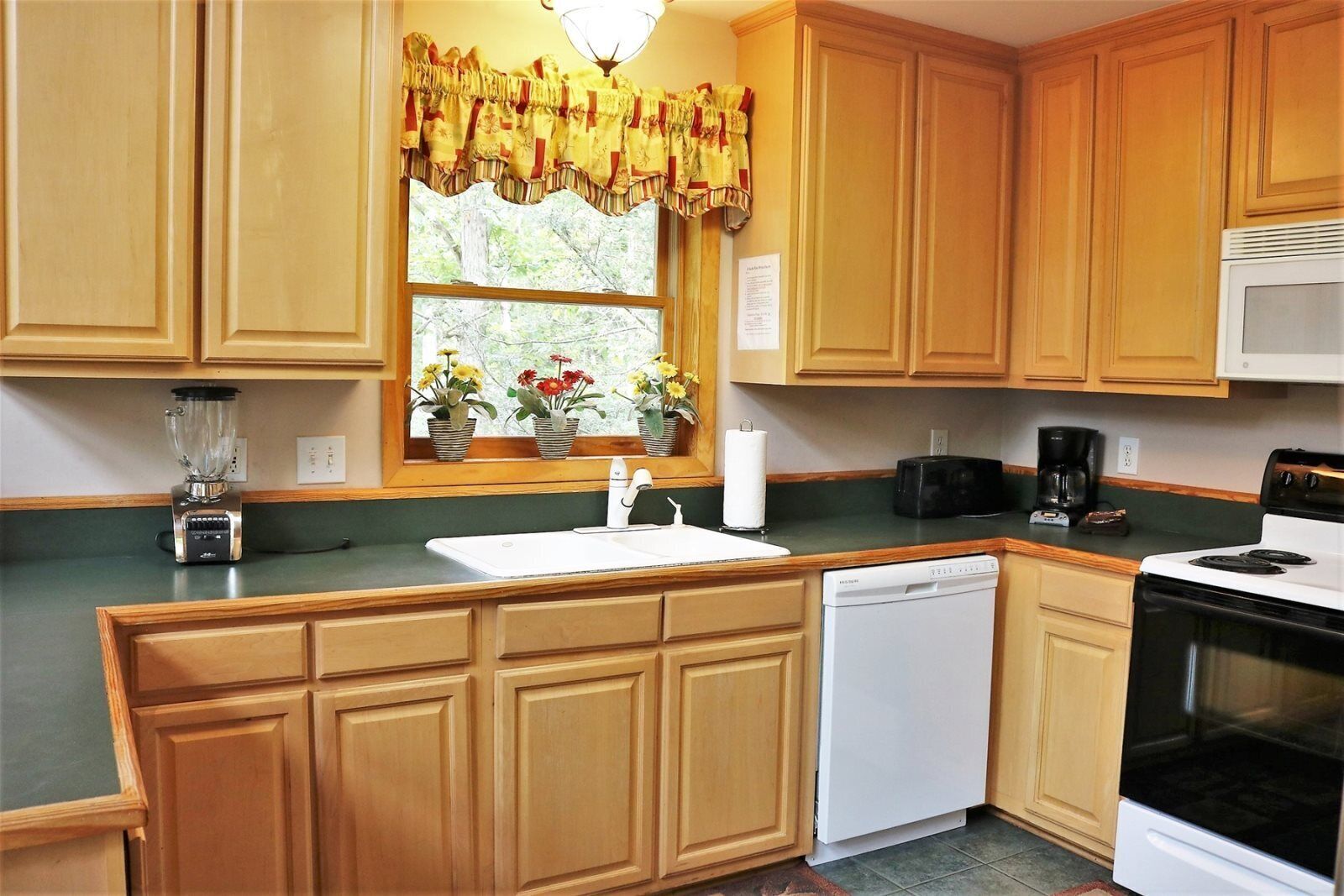 Mountain Laurel Lodge