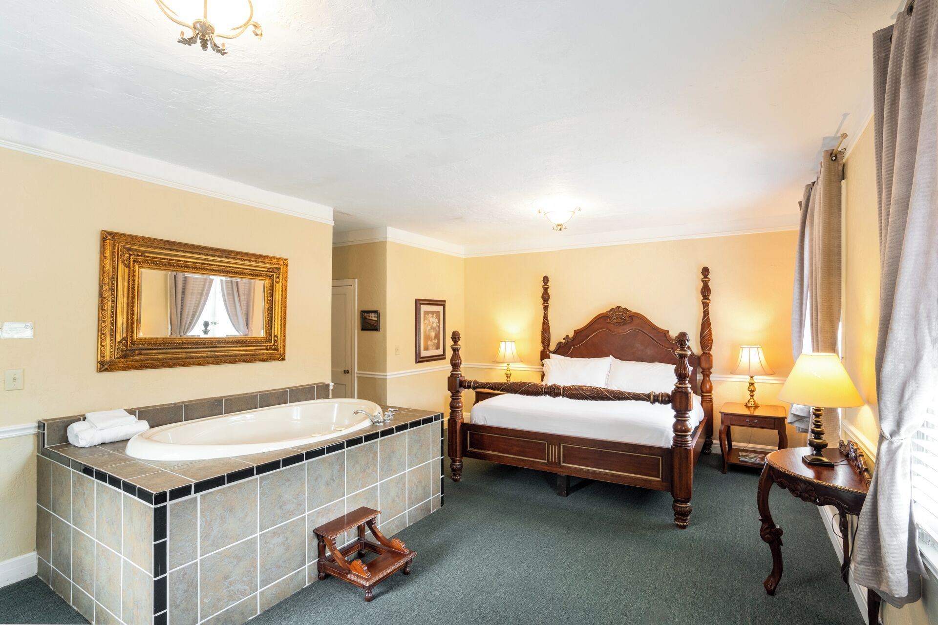 The 1927 Lake Lure Inn And Spa