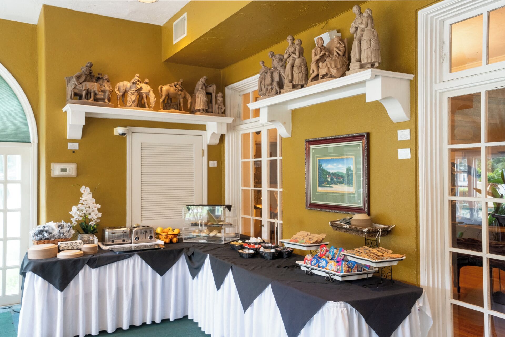 The 1927 Lake Lure Inn And Spa