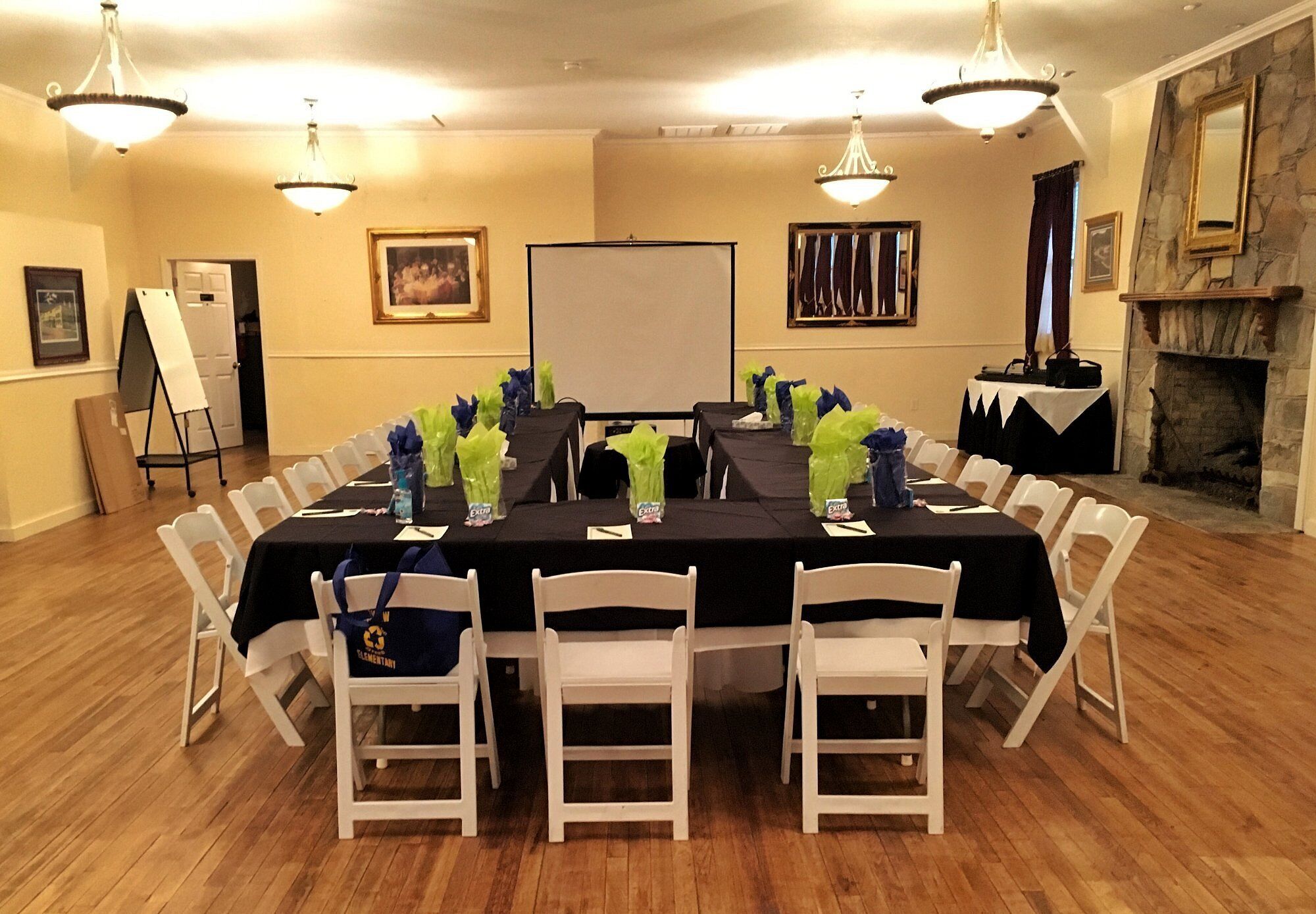 The 1927 Lake Lure Inn And Spa