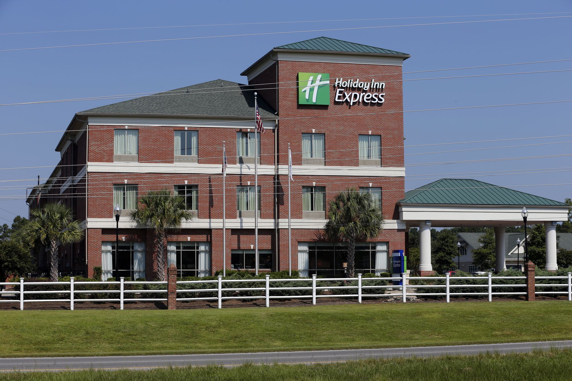 Holiday Inn Express Leland - Wilmington Area