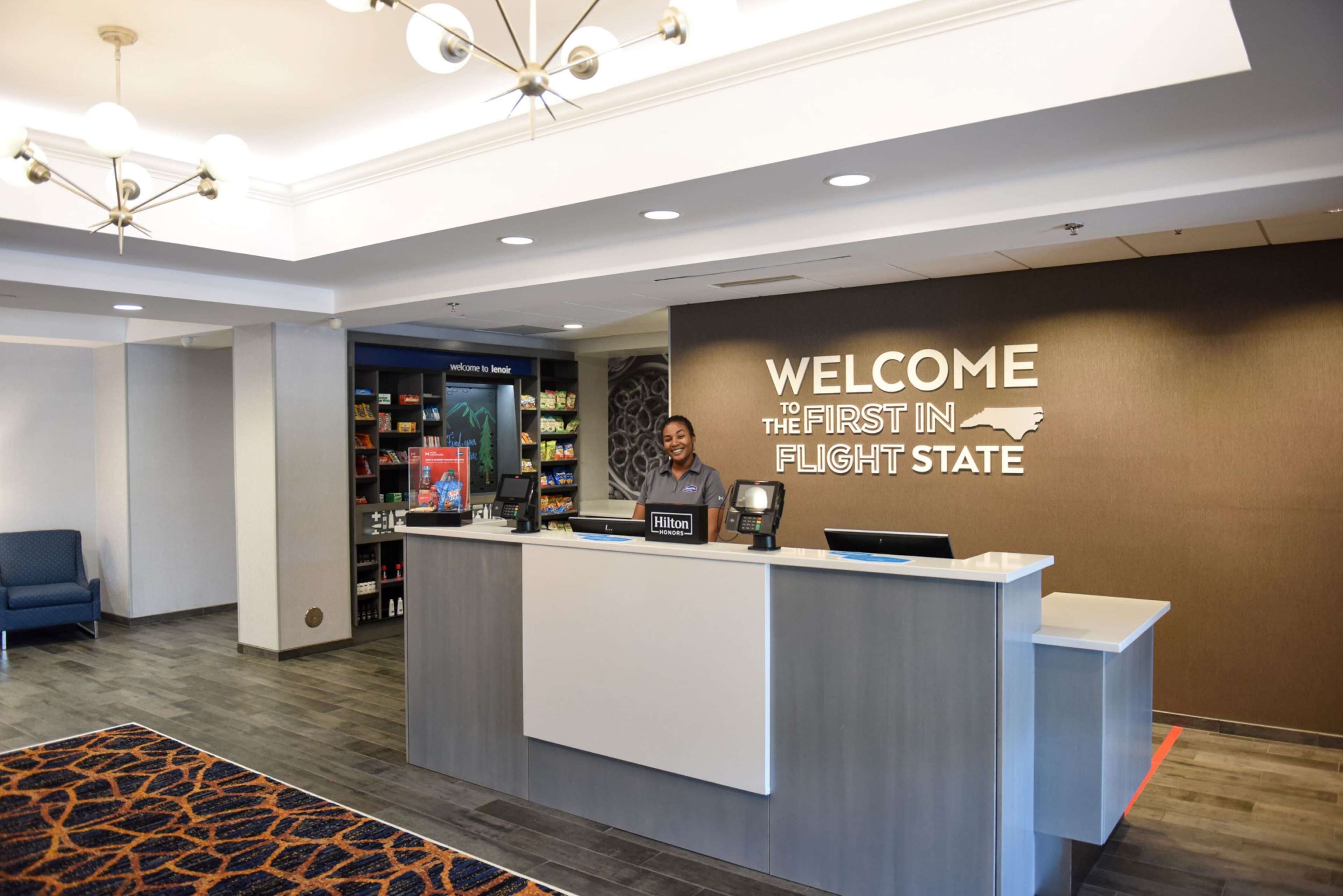 Hampton Inn & Suites Lenoir