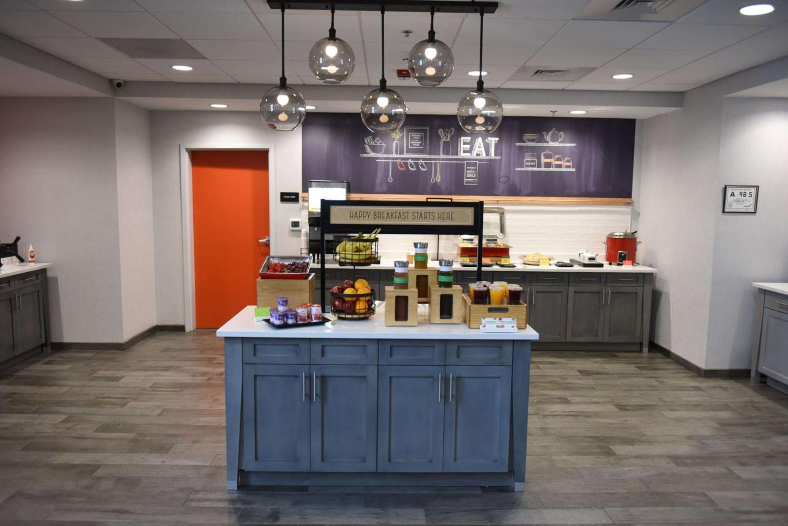 Hampton Inn & Suites Lenoir