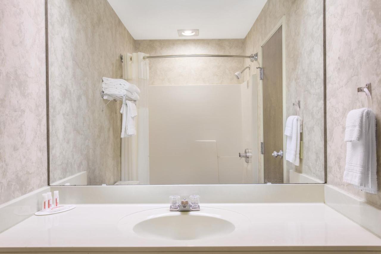 Days Inn by Wyndham Lexington