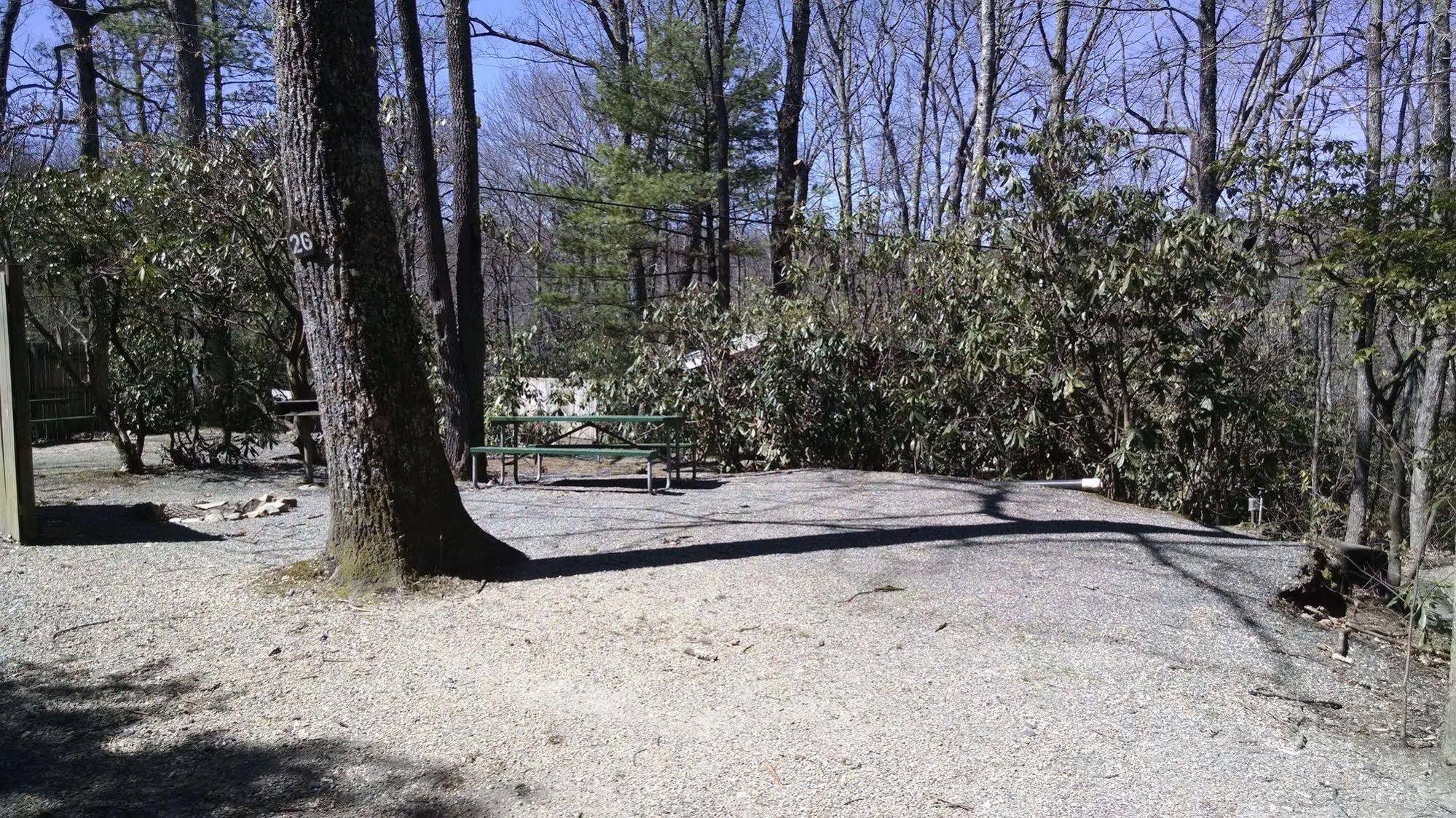 Linville Falls Campground & Cabins - A Cruise Inn Park