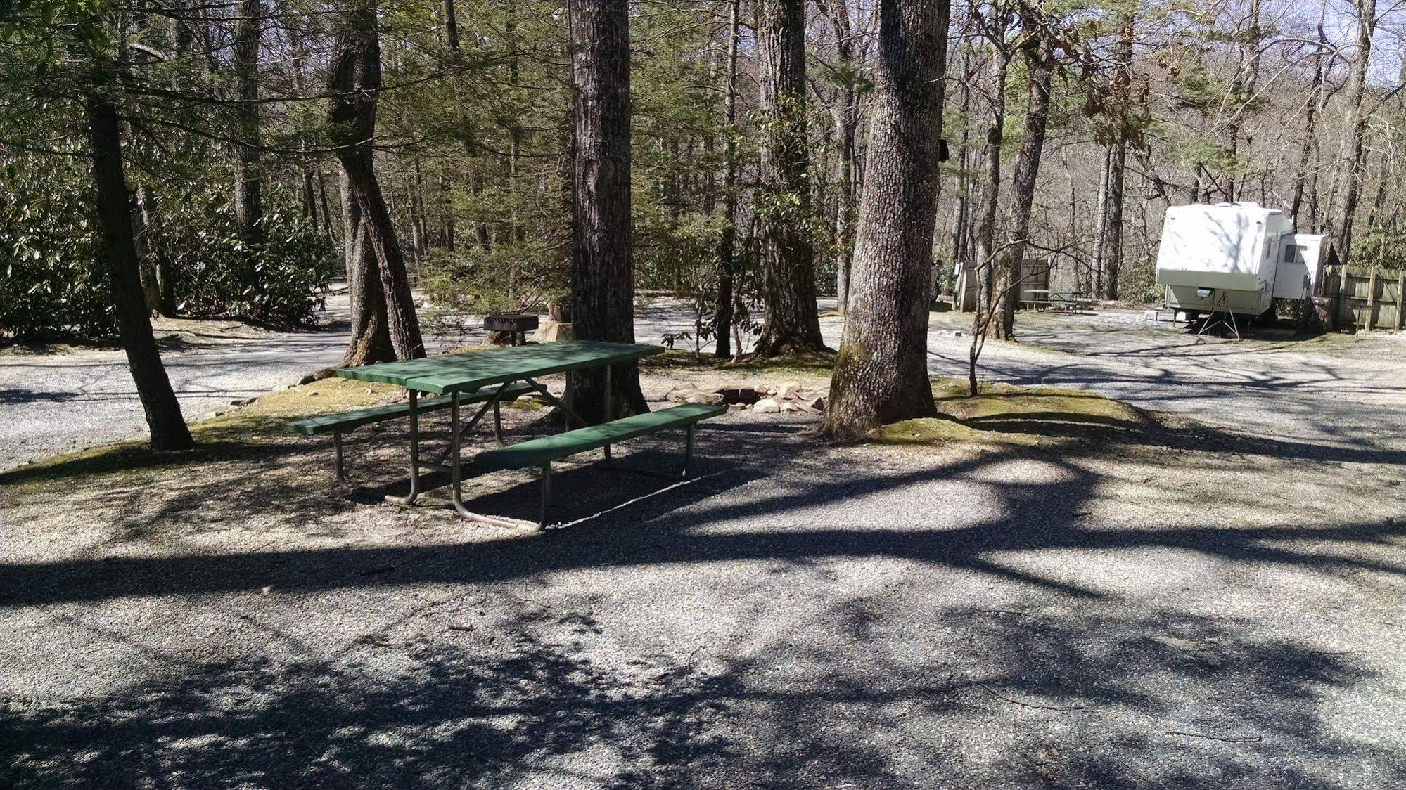 Linville Falls Campground & Cabins - A Cruise Inn Park