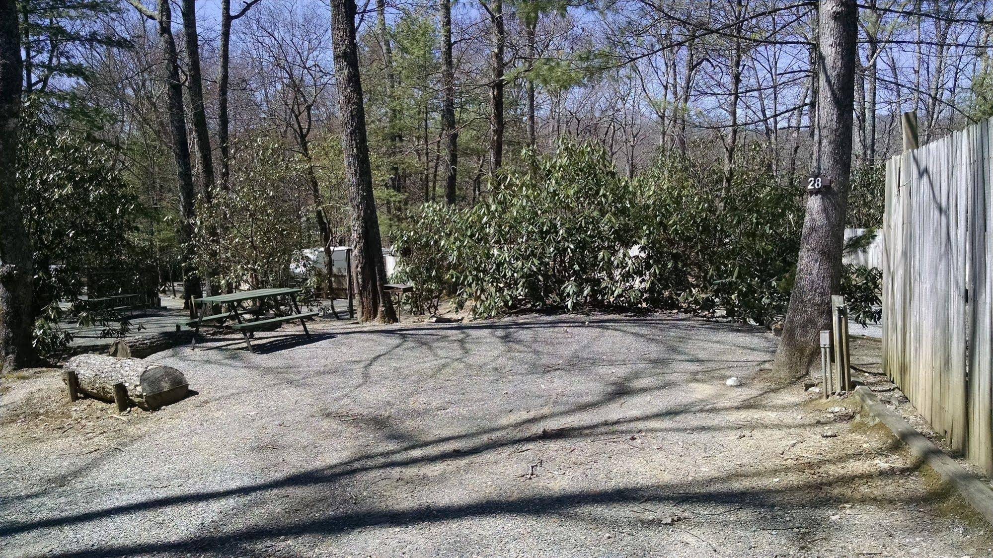 Linville Falls Campground & Cabins - A Cruise Inn Park