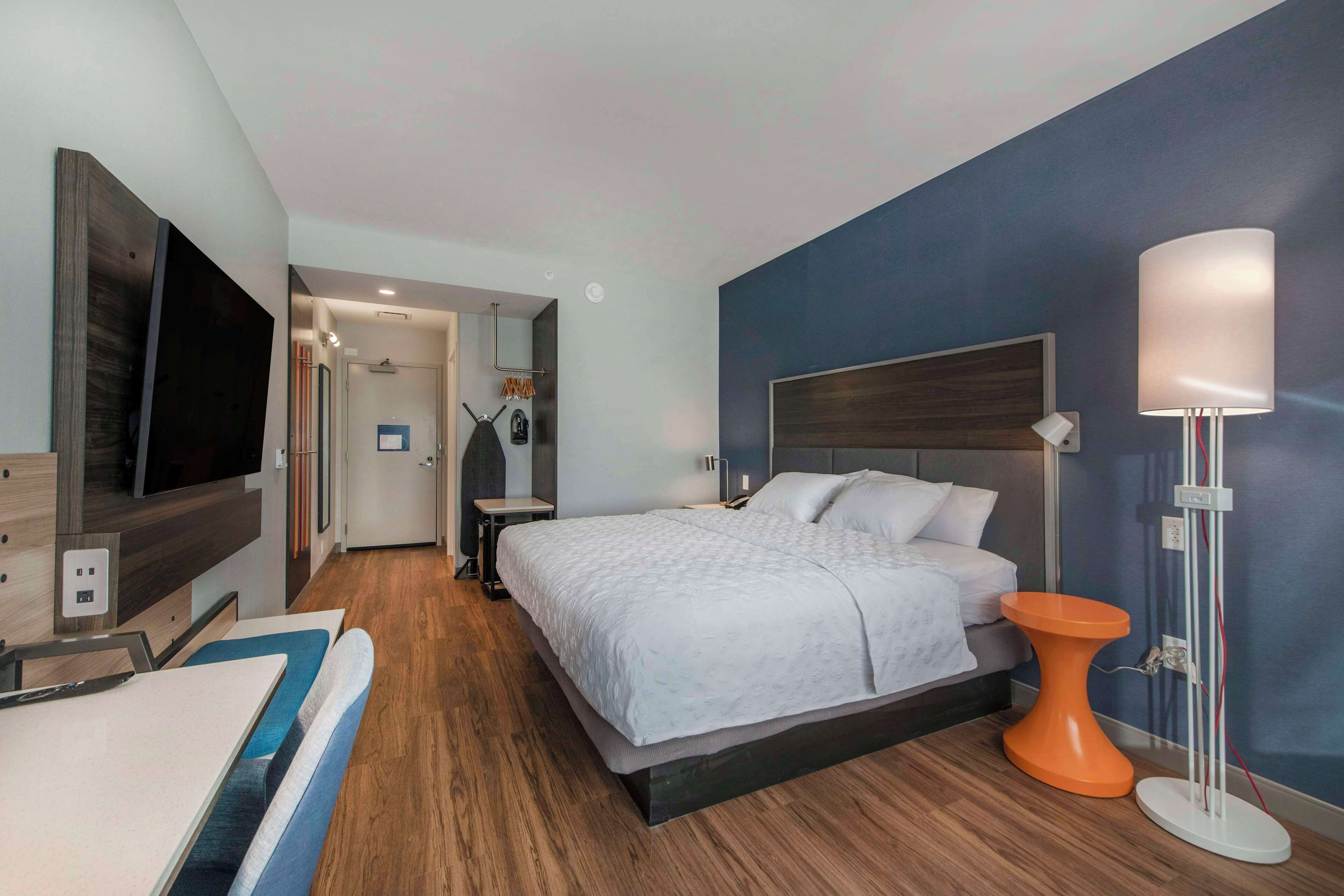 Tru by Hilton Lumberton