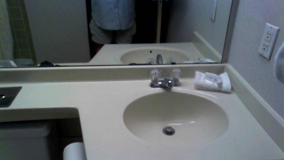 Clarion Hotel Conference Center