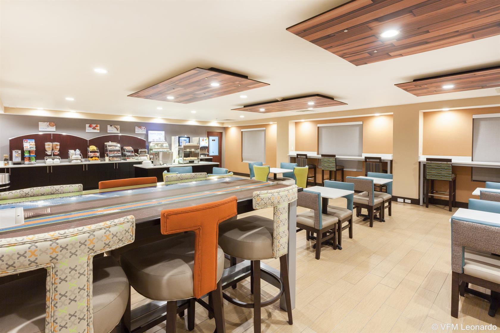 Holiday Inn Express & Suites Mebane