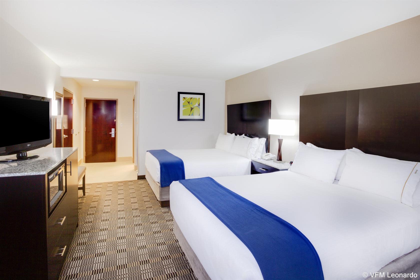 Holiday Inn Express & Suites Mebane