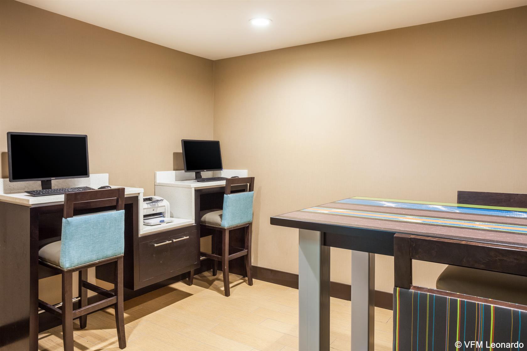 Holiday Inn Express & Suites Mebane