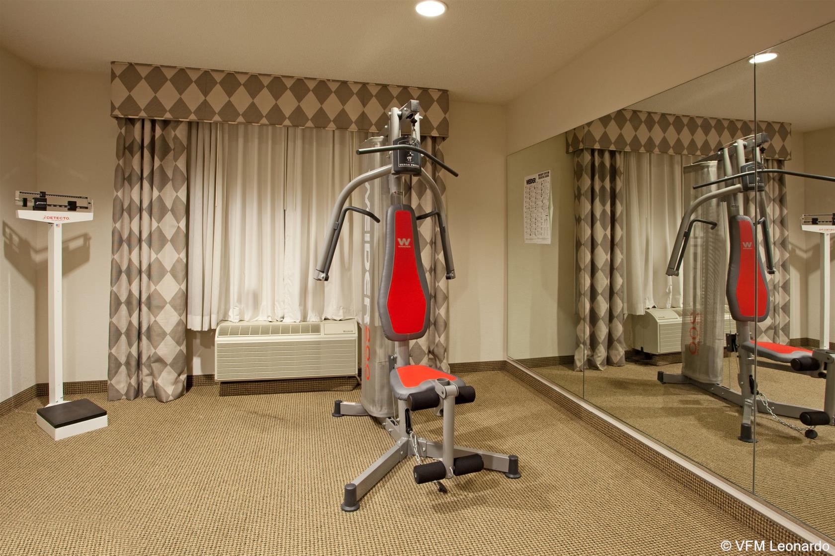 Holiday Inn Express & Suites Mebane