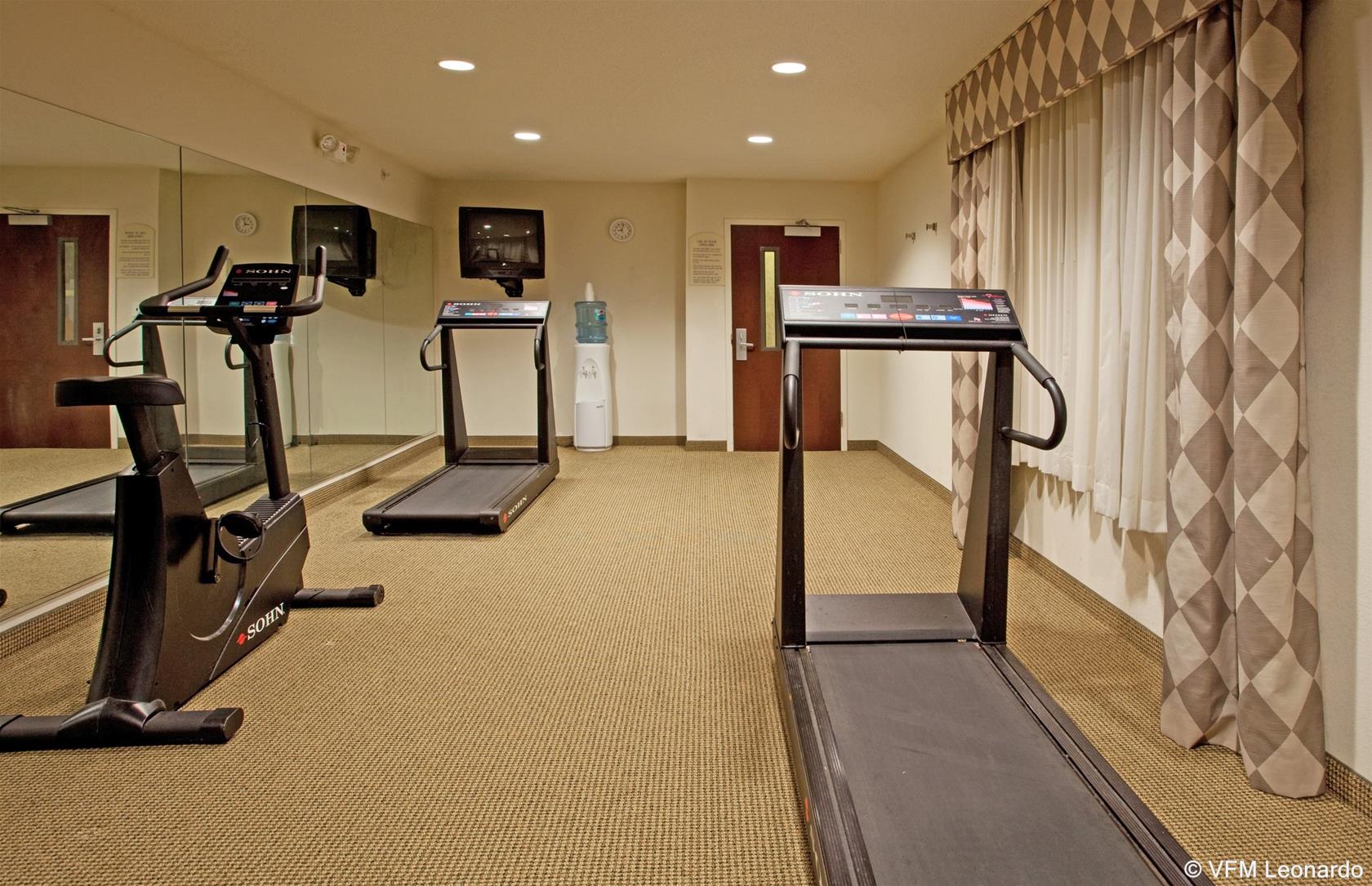 Holiday Inn Express & Suites Mebane