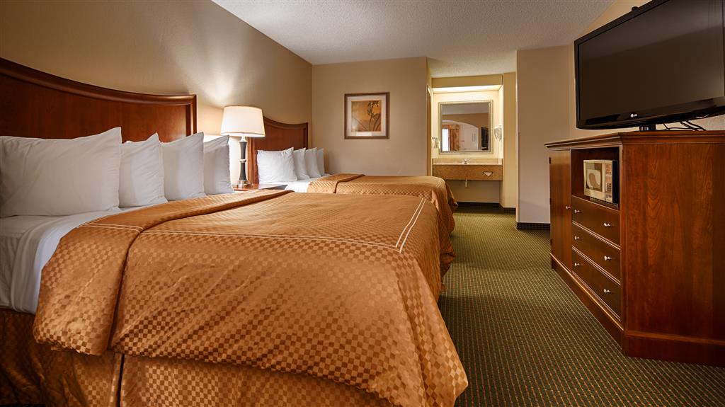 Best Western Inn & Suites - Monroe