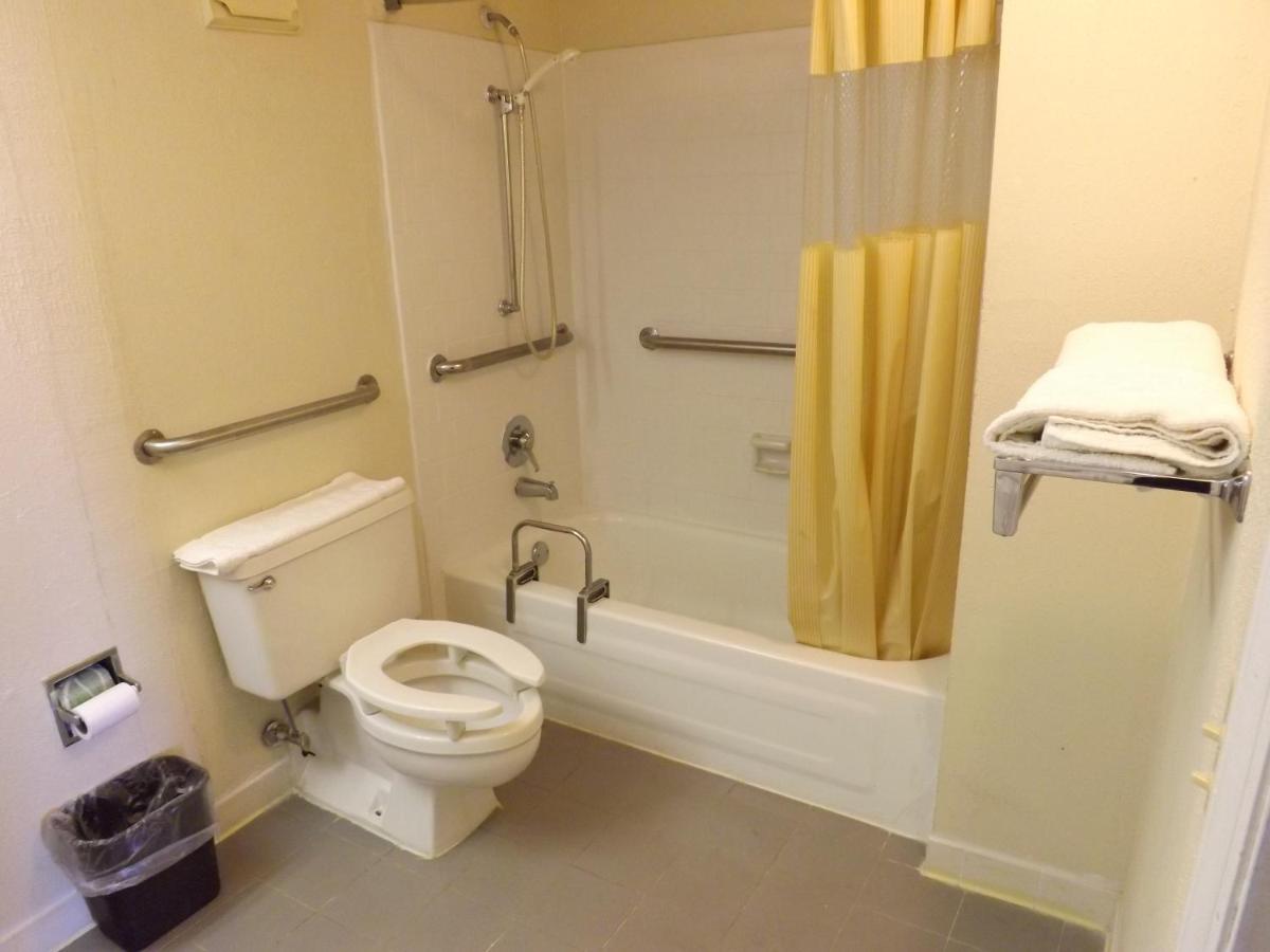 Baymont by Wyndham Morganton