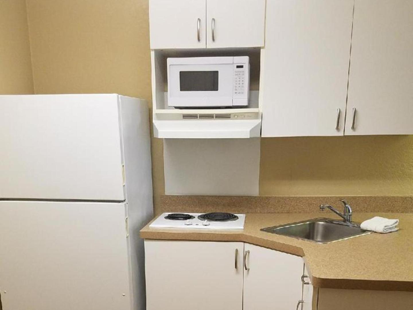 Extended Stay America Select Suites Raleigh RDU Airport