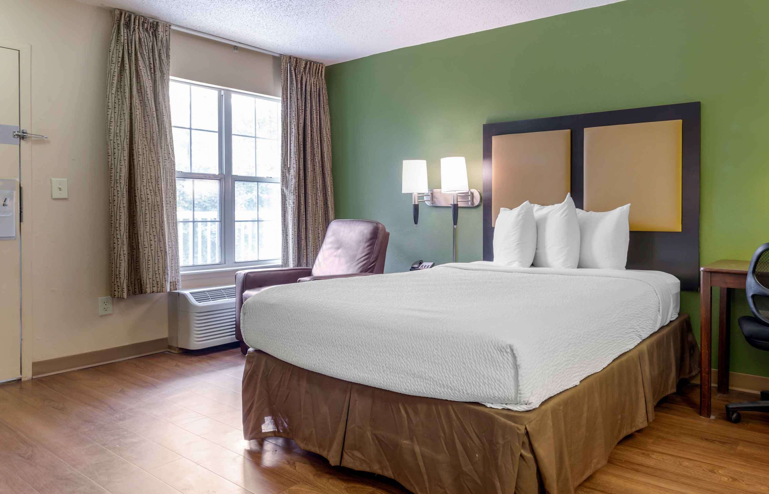 Extended Stay America Select Suites Raleigh RDU Airport