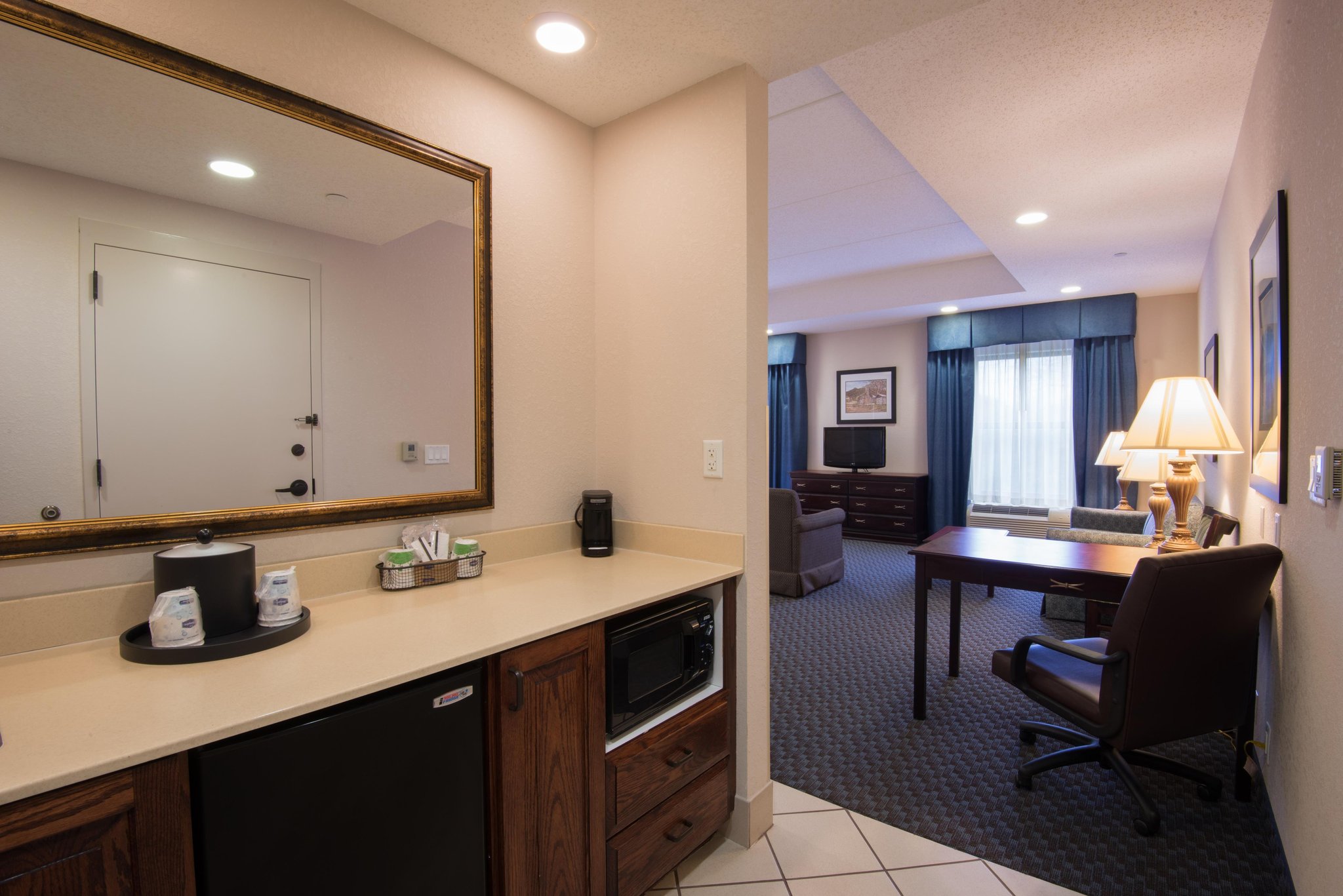 Hampton Inn Mount Airy