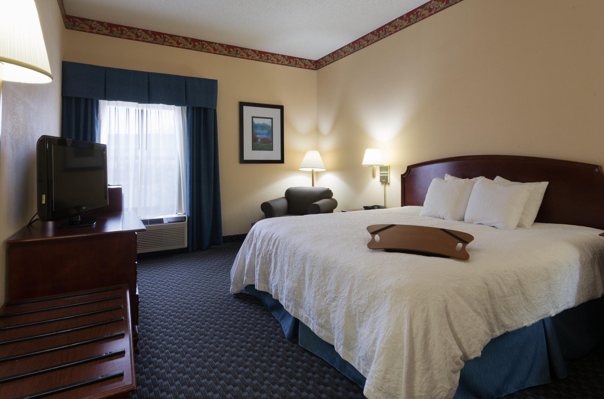 Hampton Inn Mount Airy