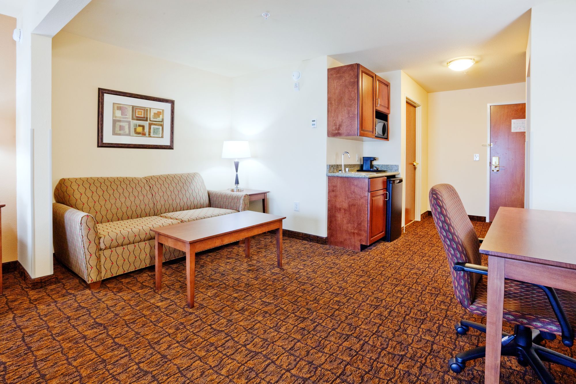 Holiday Inn Express Hotel & Suites Mount Airy