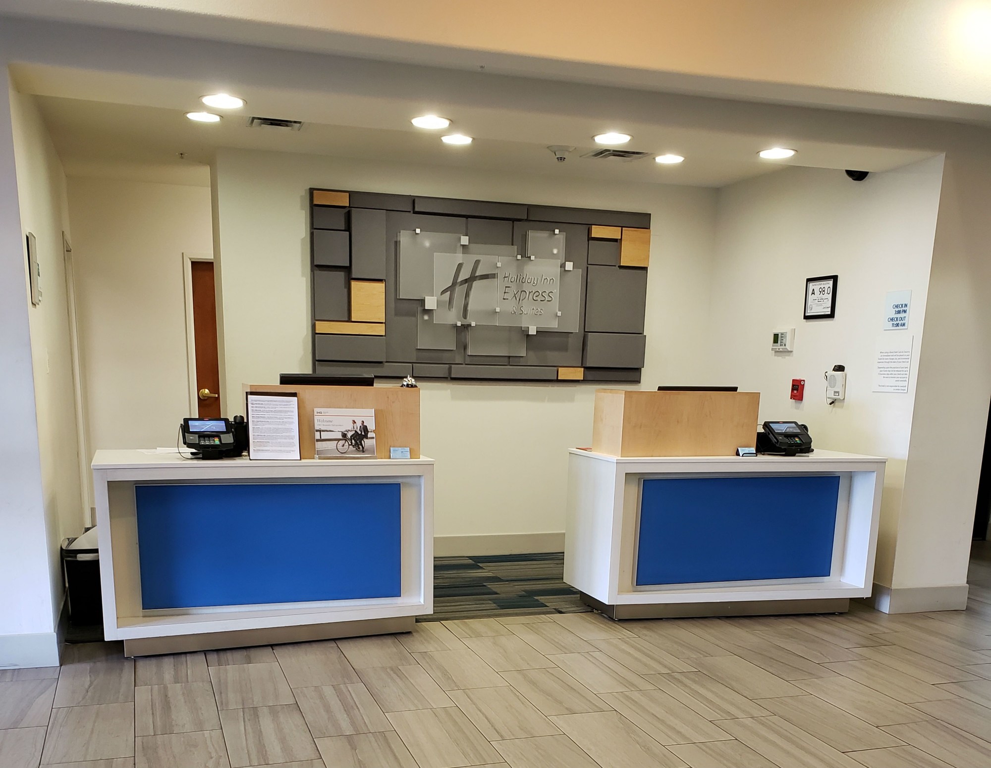 Holiday Inn Express Hotel & Suites Mount Airy