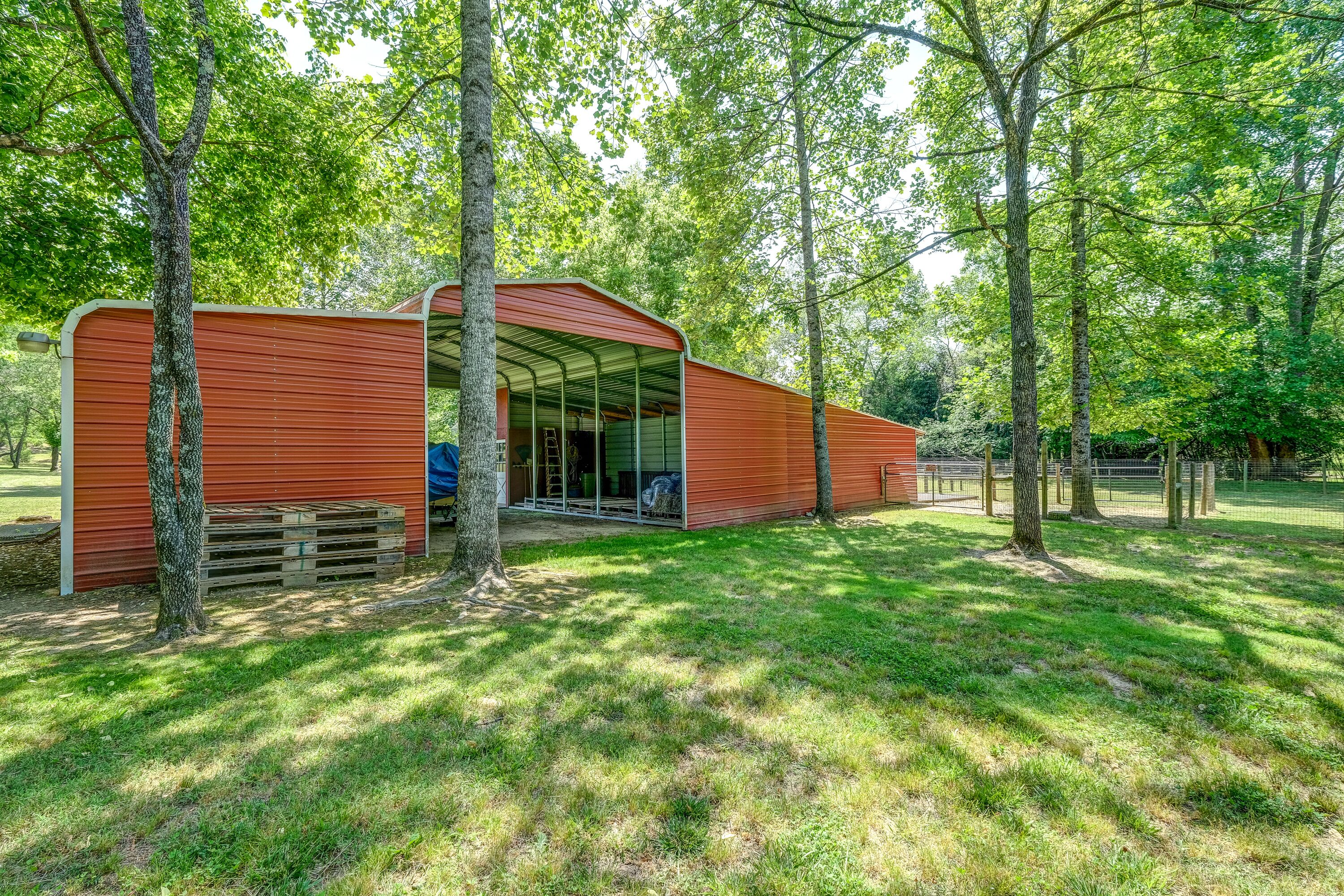 Cobb Creek Cabins