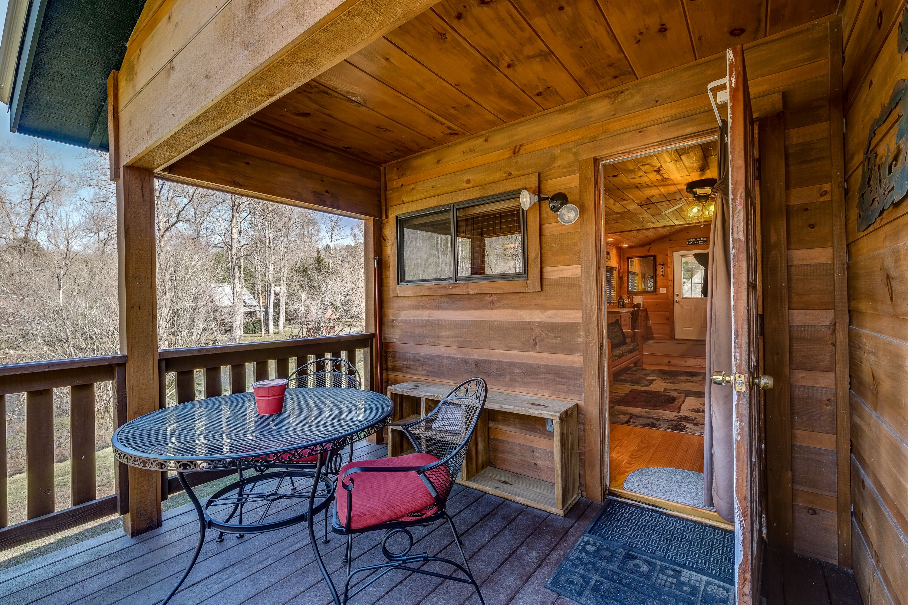 Cobb Creek Cabins