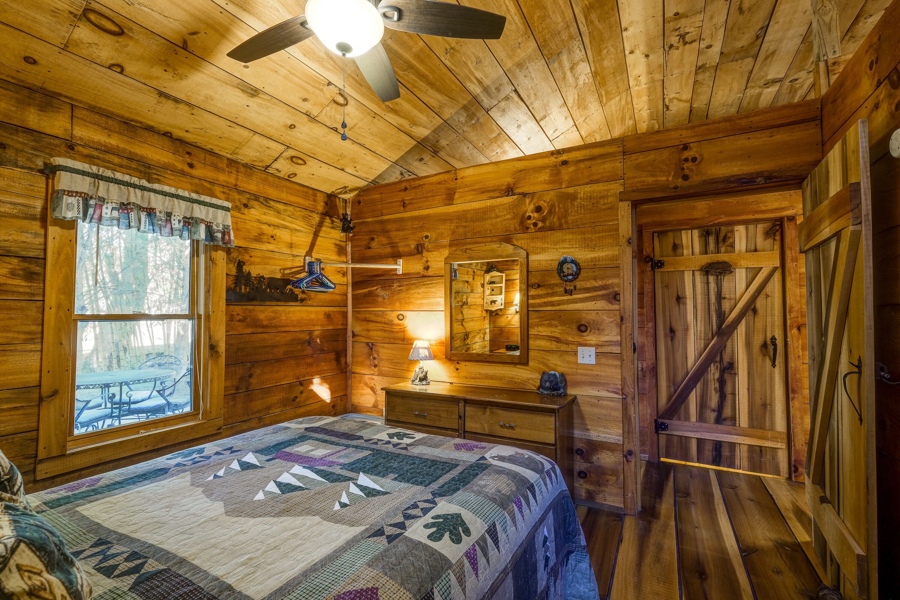 Cobb Creek Cabins