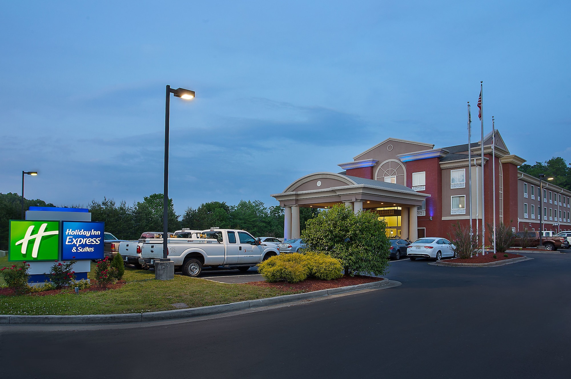 Holiday Inn Express & Suites Murphy