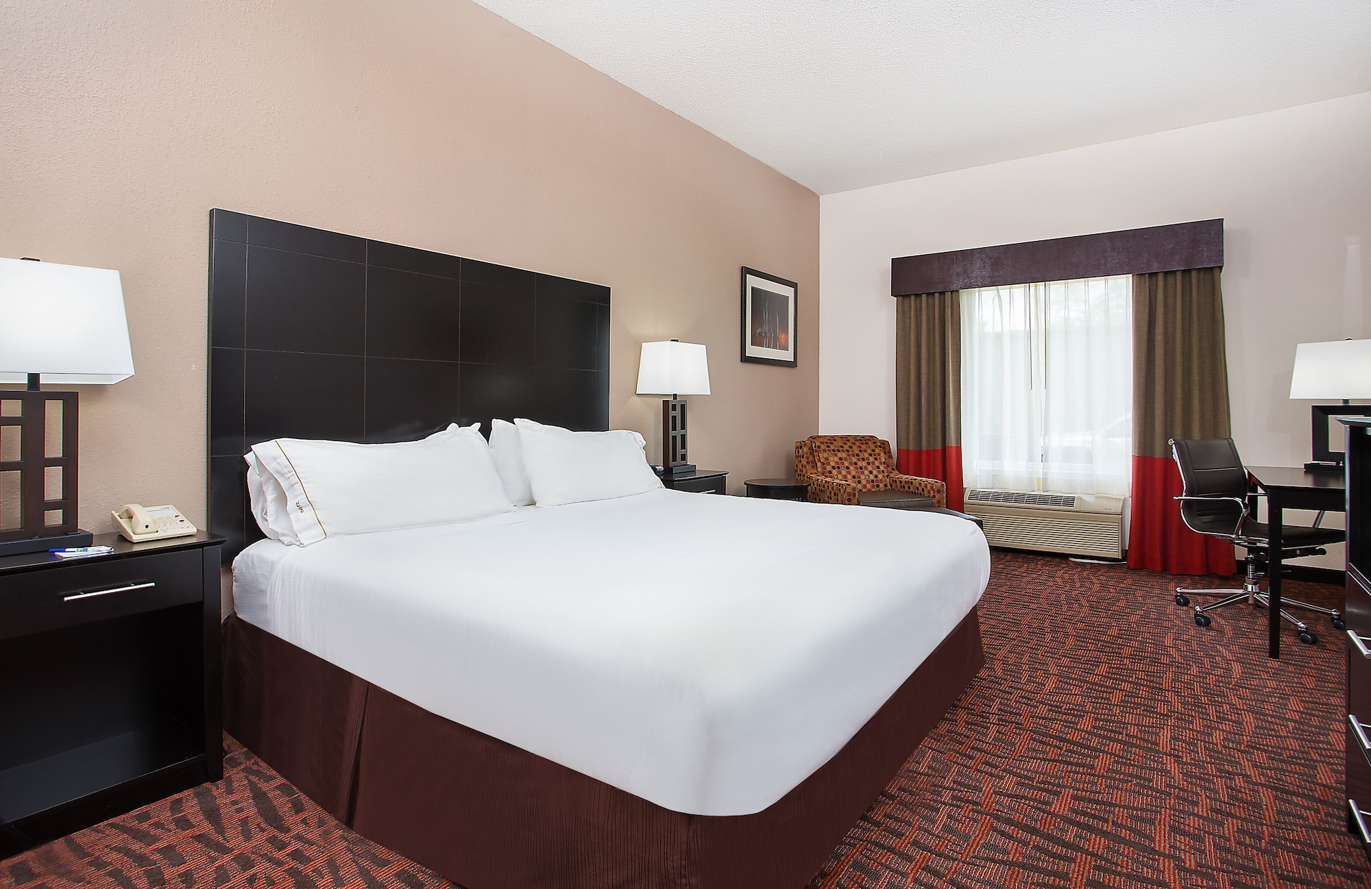 Holiday Inn Express & Suites Murphy