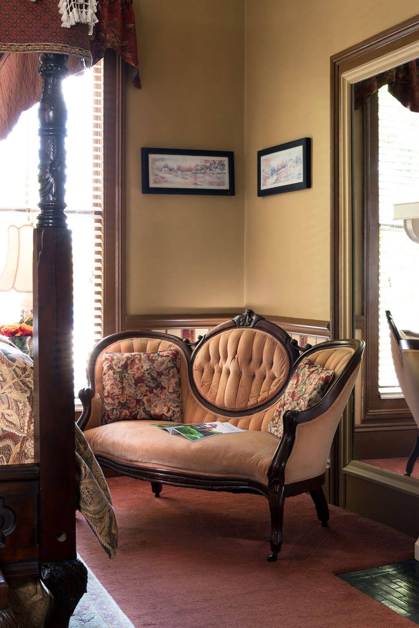 The Aerie Bed And Breakfast