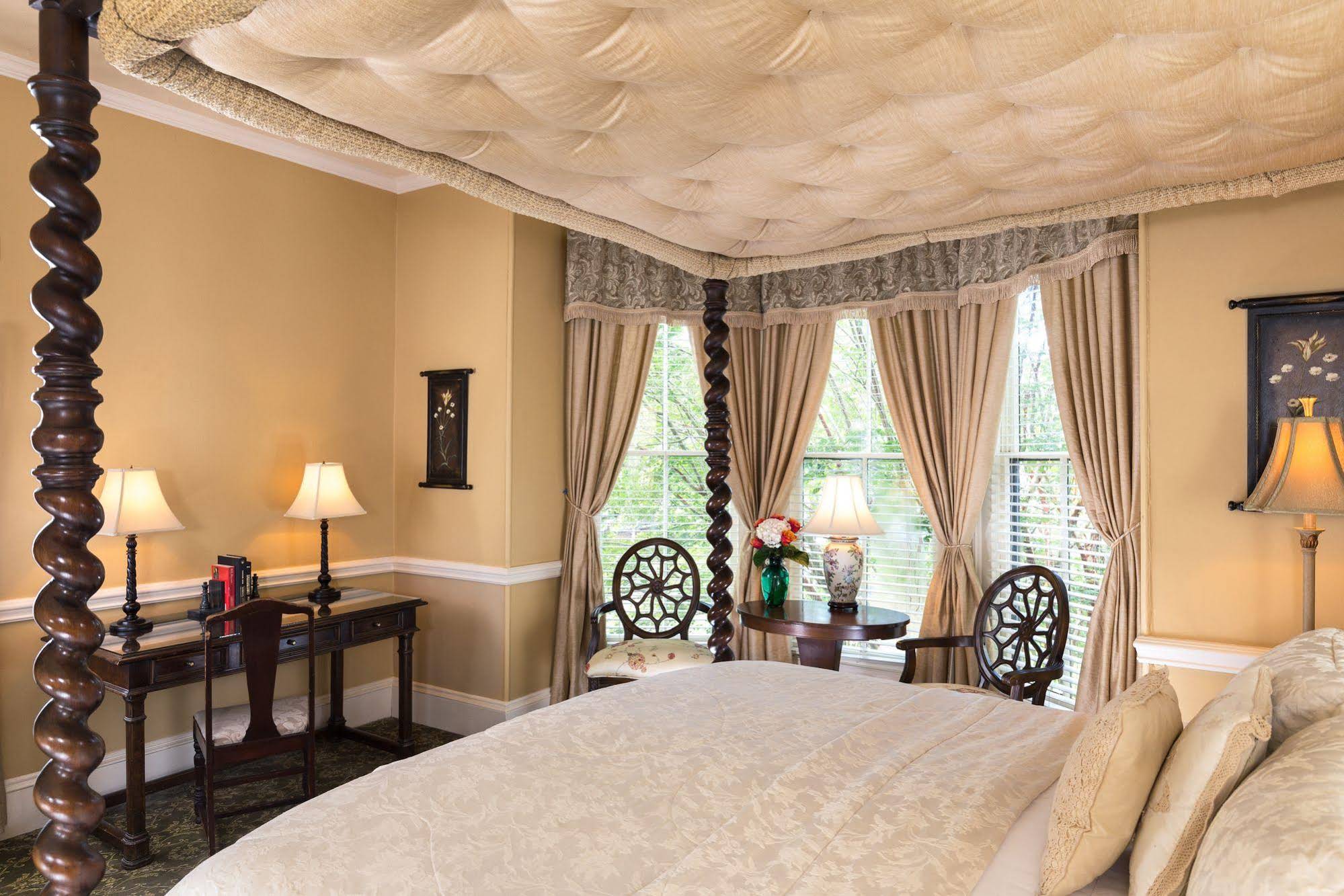 The Aerie Bed And Breakfast