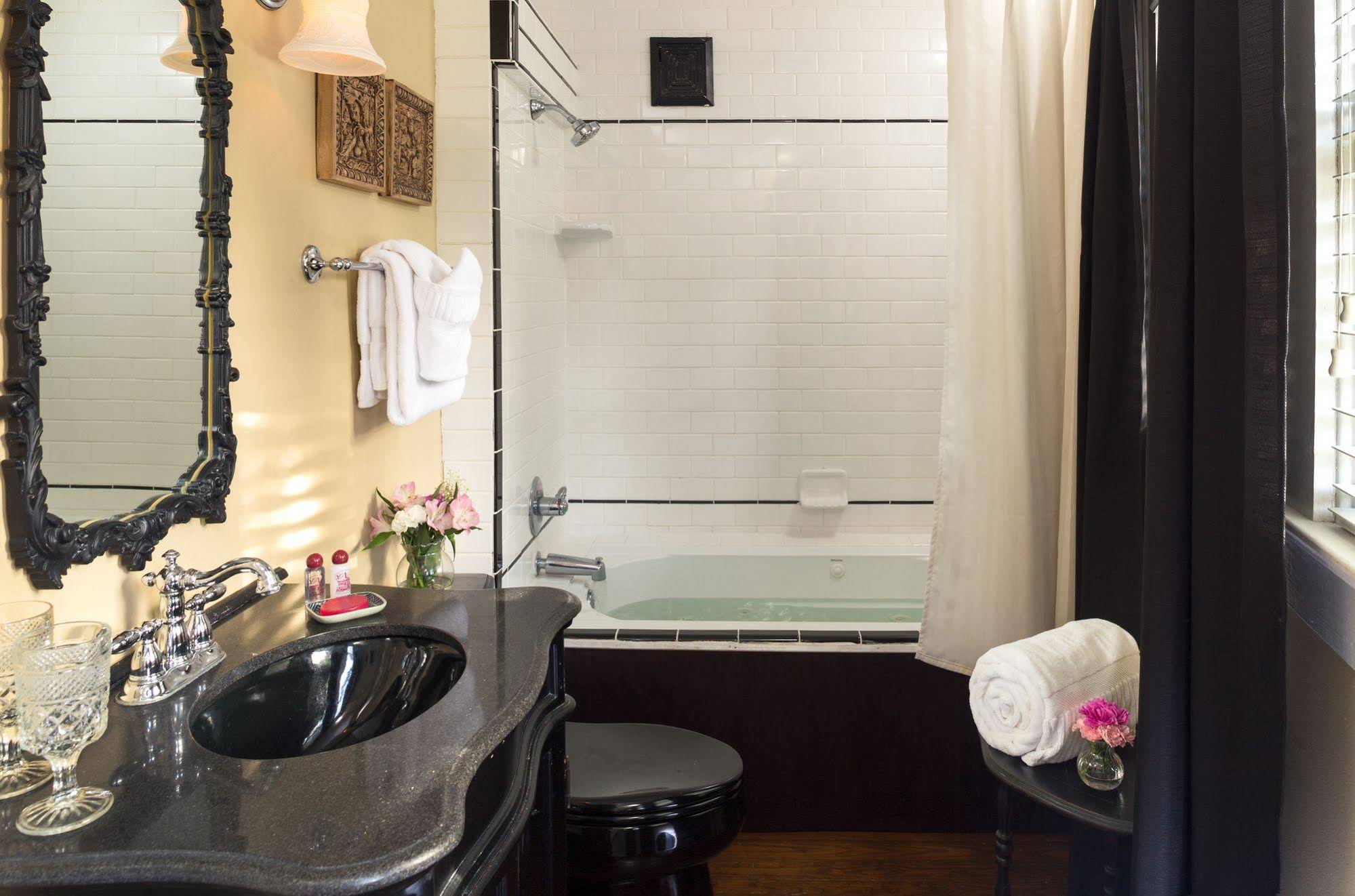 The Aerie Bed And Breakfast