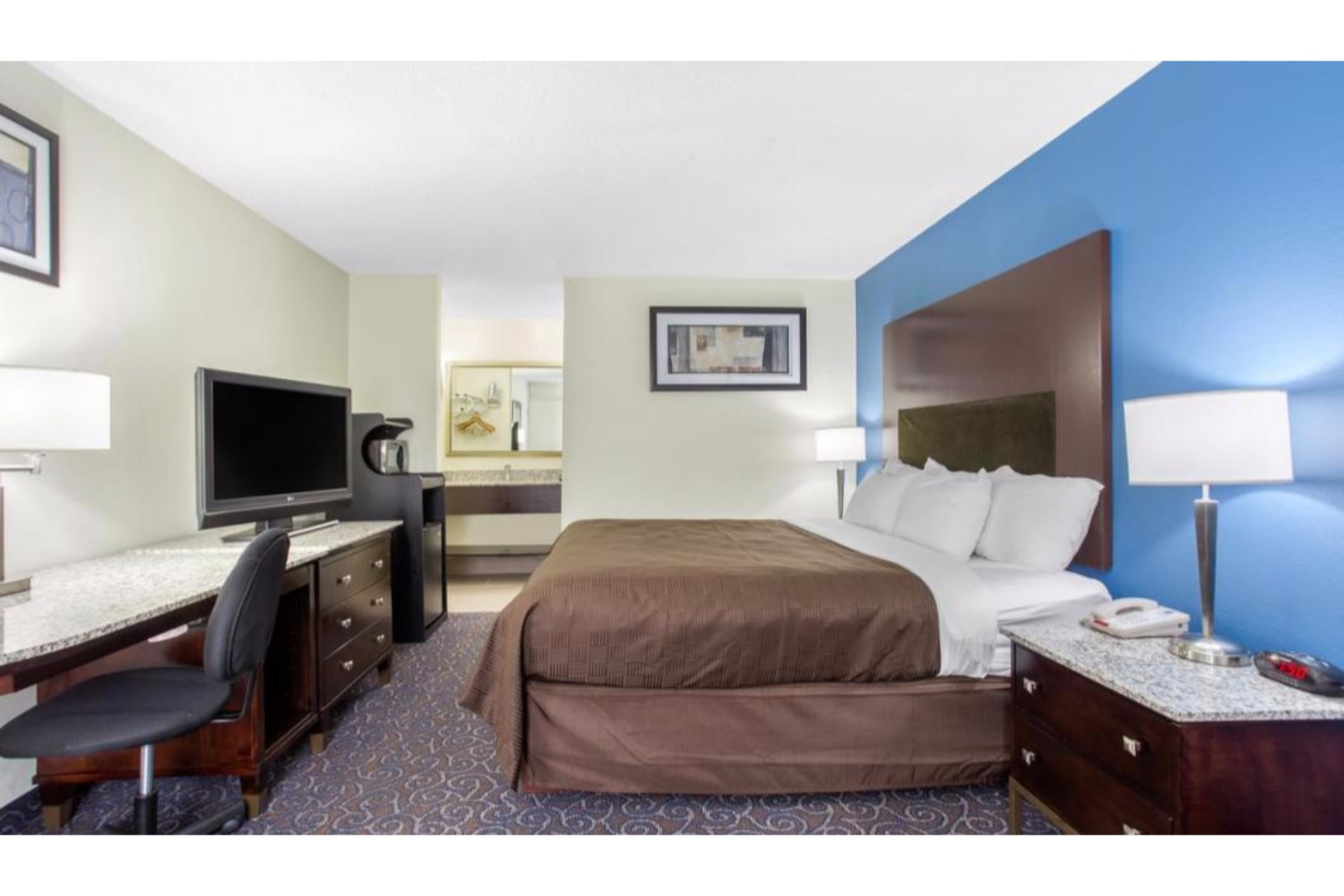 Days Inn and Suites by Wyndham Oxford