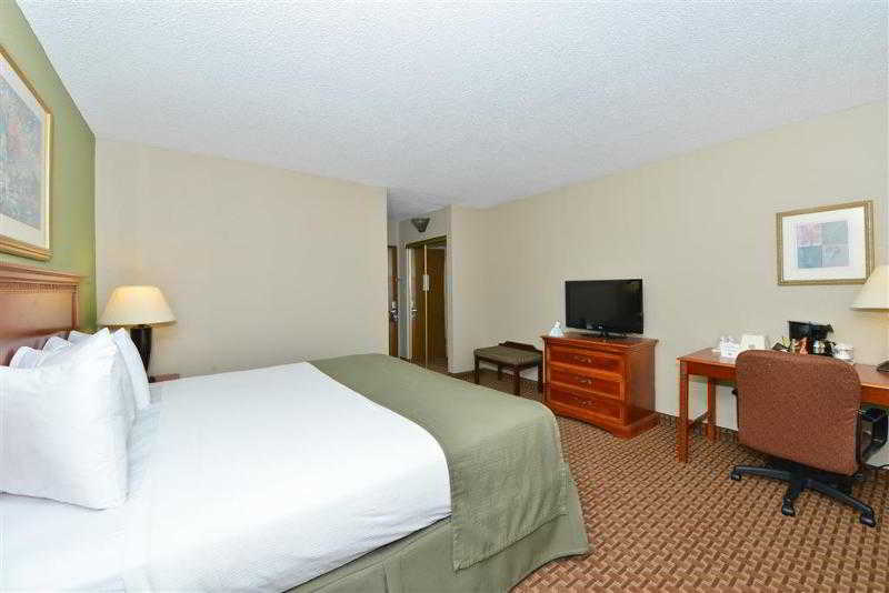 SureStay Plus Hotel by Best Western Raleigh North Downtown