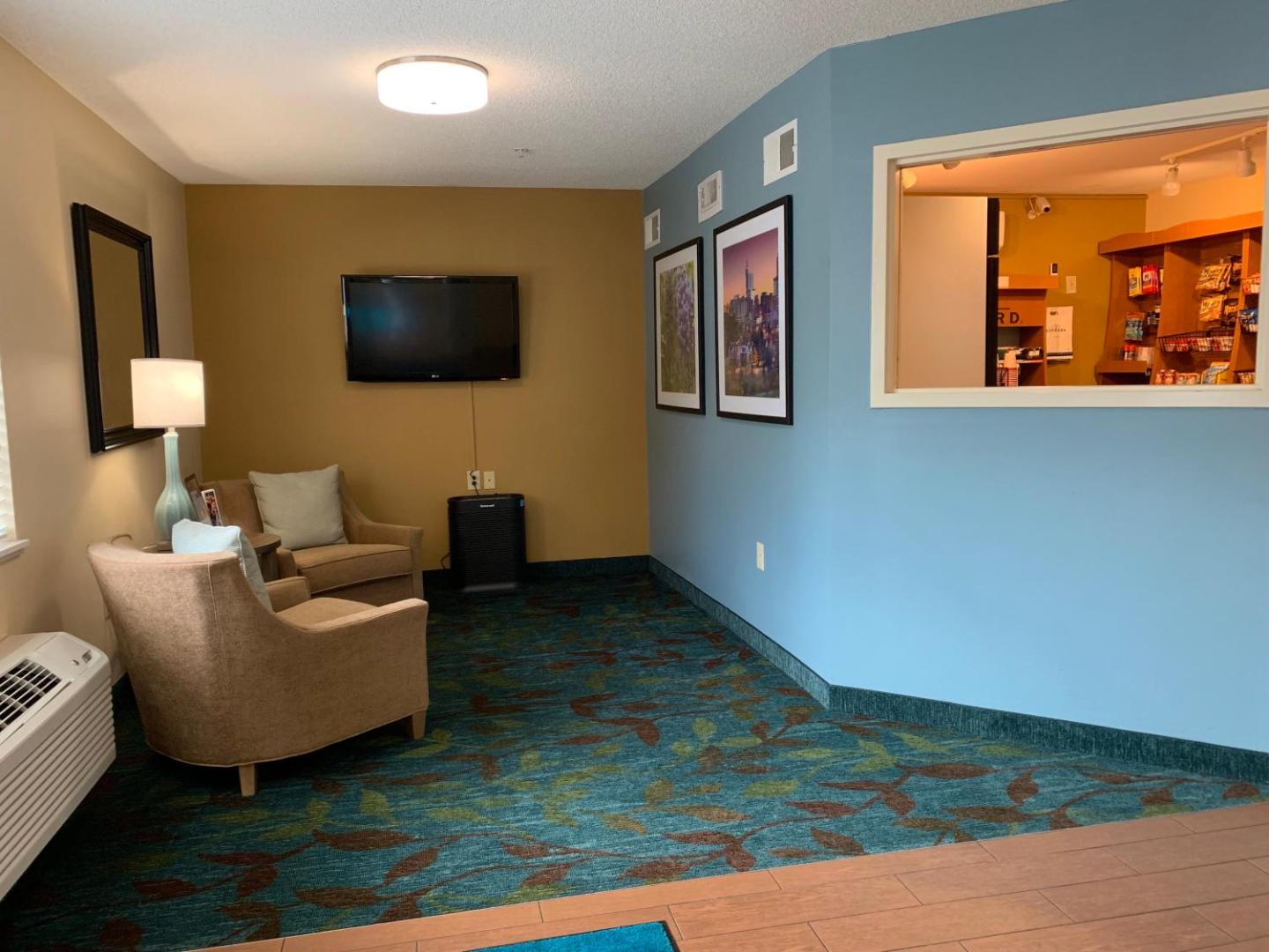 Candlewood Suites Raleigh Crabtree