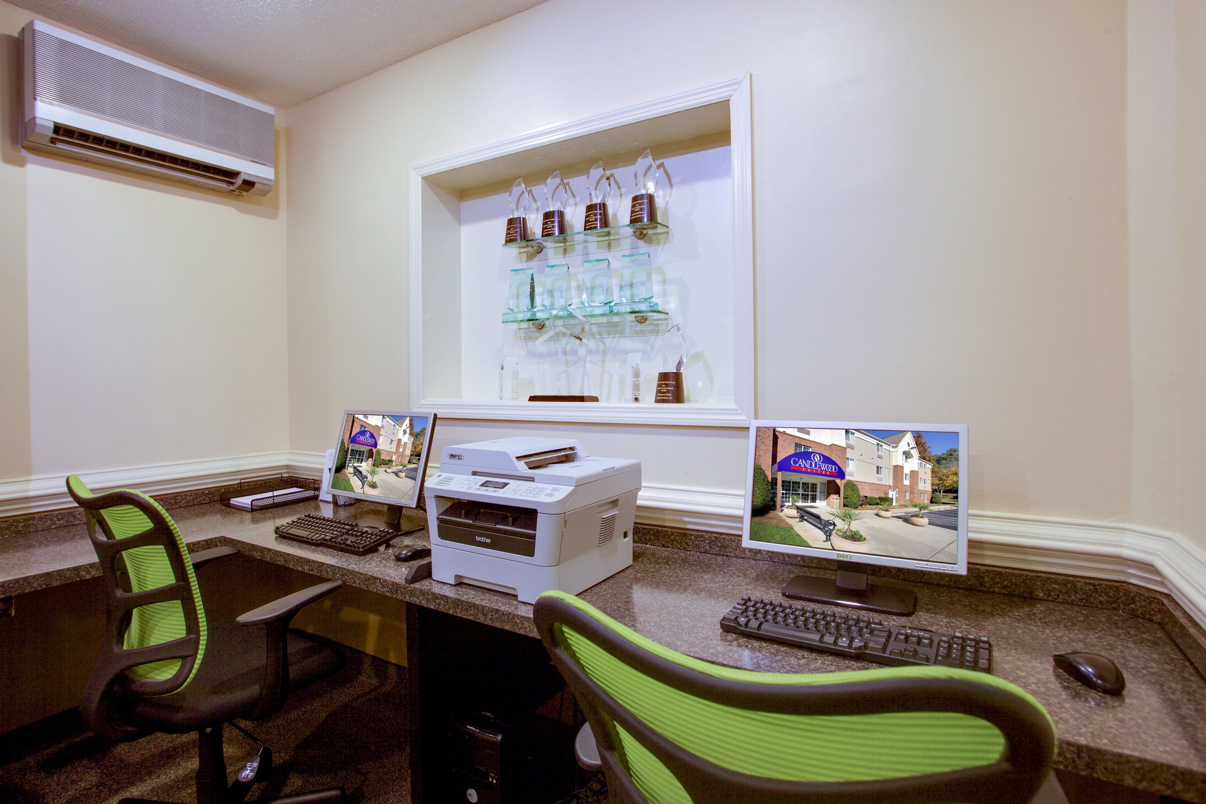 Candlewood Suites Raleigh Crabtree