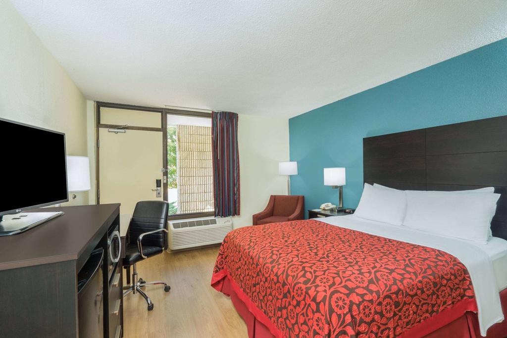 Days Inn by Wyndham Raleigh Midtown