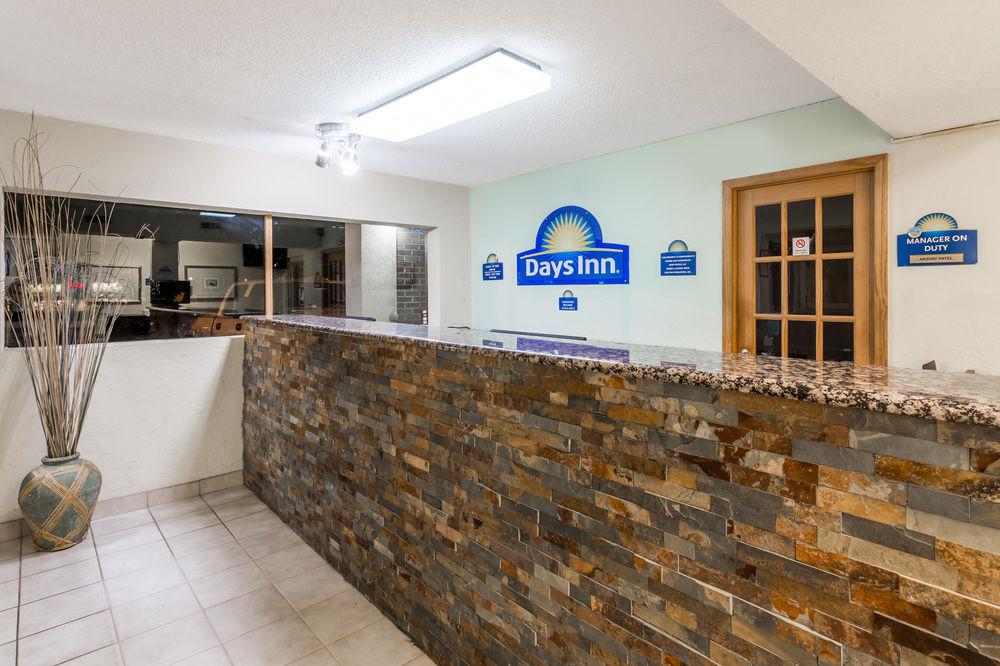 Days Inn by Wyndham Raleigh Glenwood-Crabtree