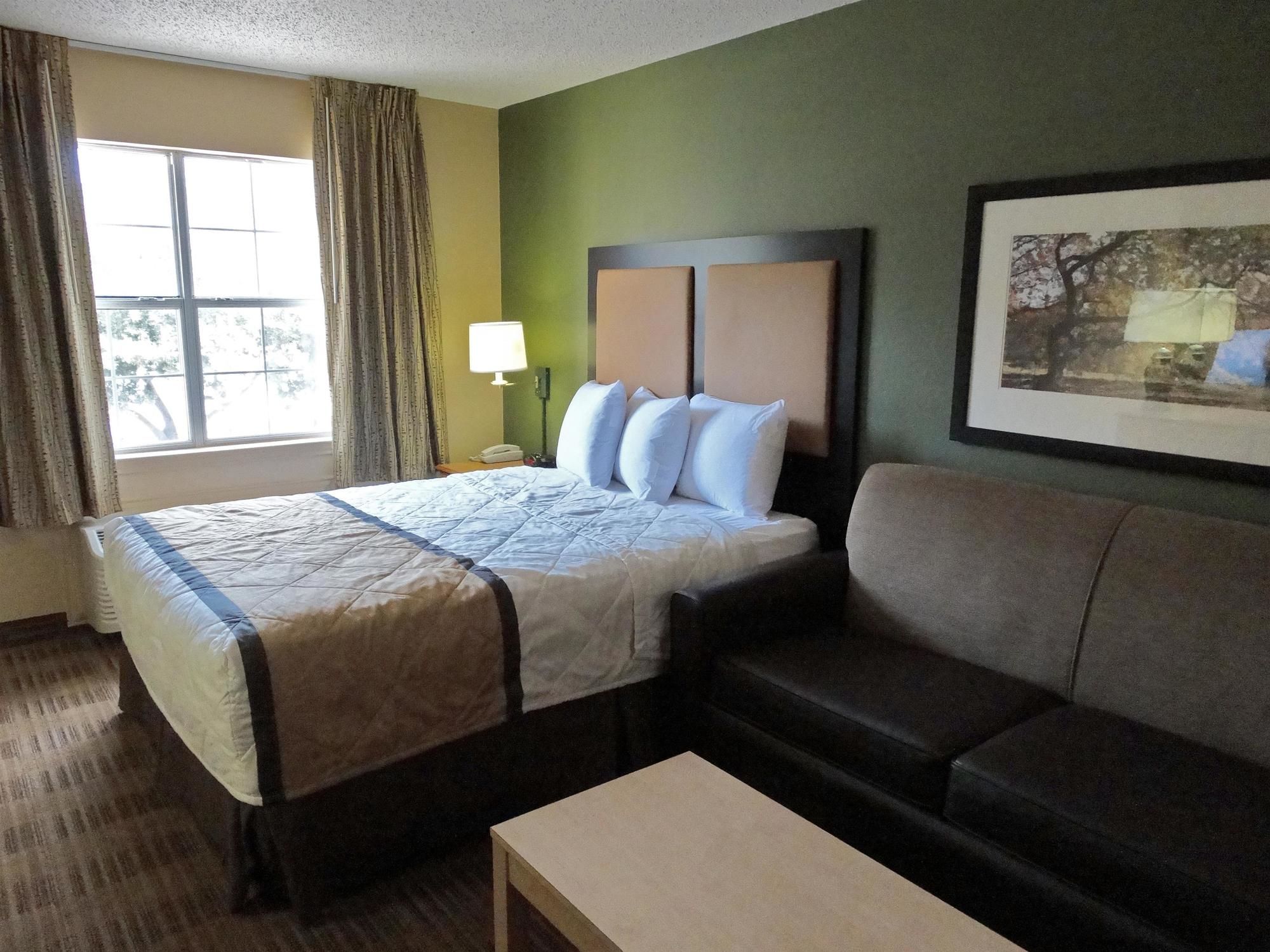 Extended Stay America Raleigh North Wake Forest Rd.